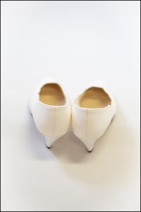Vintage 1980s White Scallop Shoes Size 5
