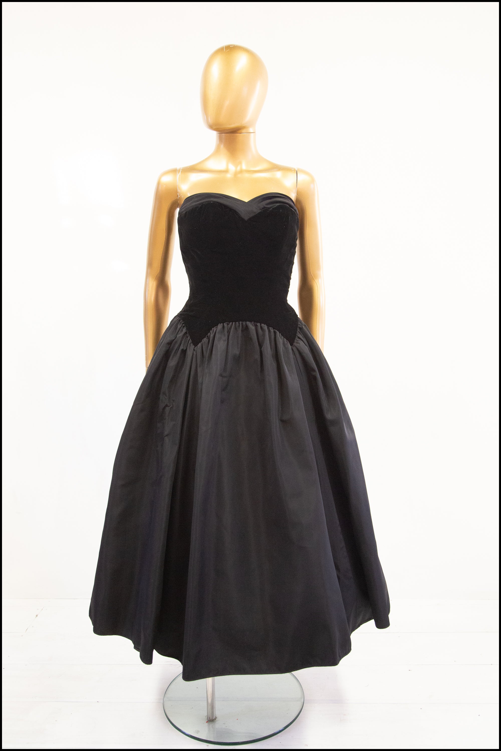 white christmas dresses Black Sweetheart Maxi Dress With Slit