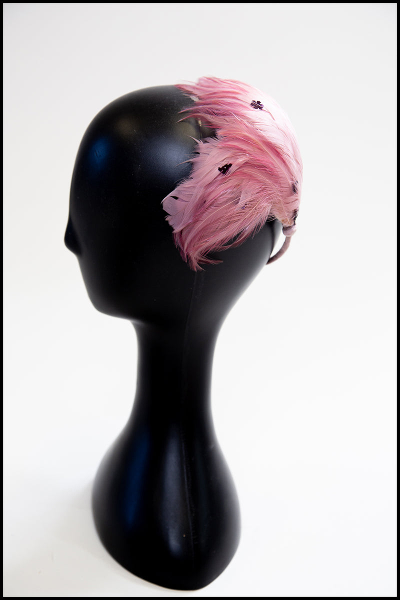 1960s Amazing Feathered Hot Pink Hat main image 1