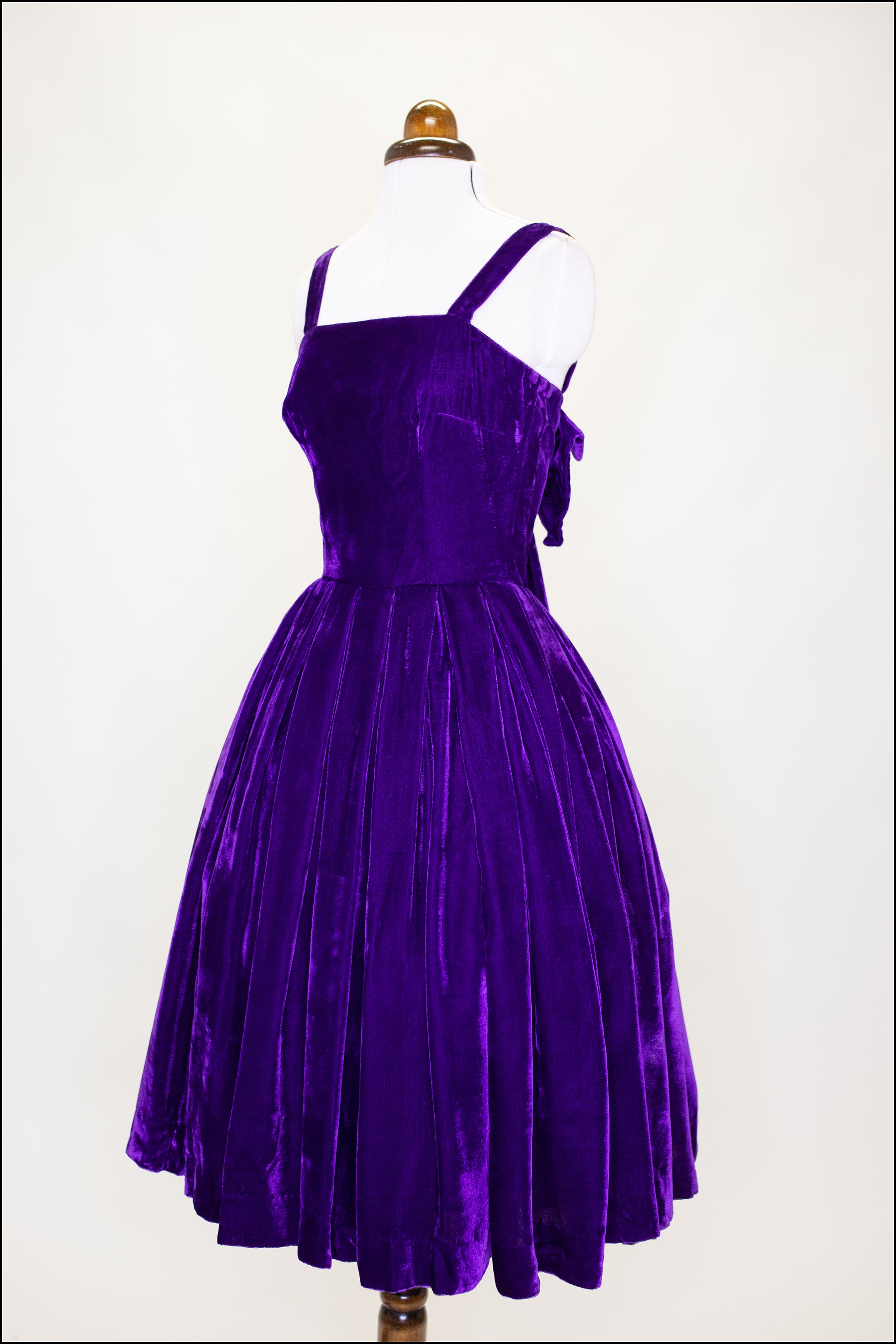 fitted lace wedding dress RESERVED Vintage 1950s Purple Velvet Dress (As Is) – ALEXANDRA-KING
