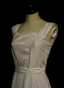 Vintage 1940s Dot Tulle Wedding Dress