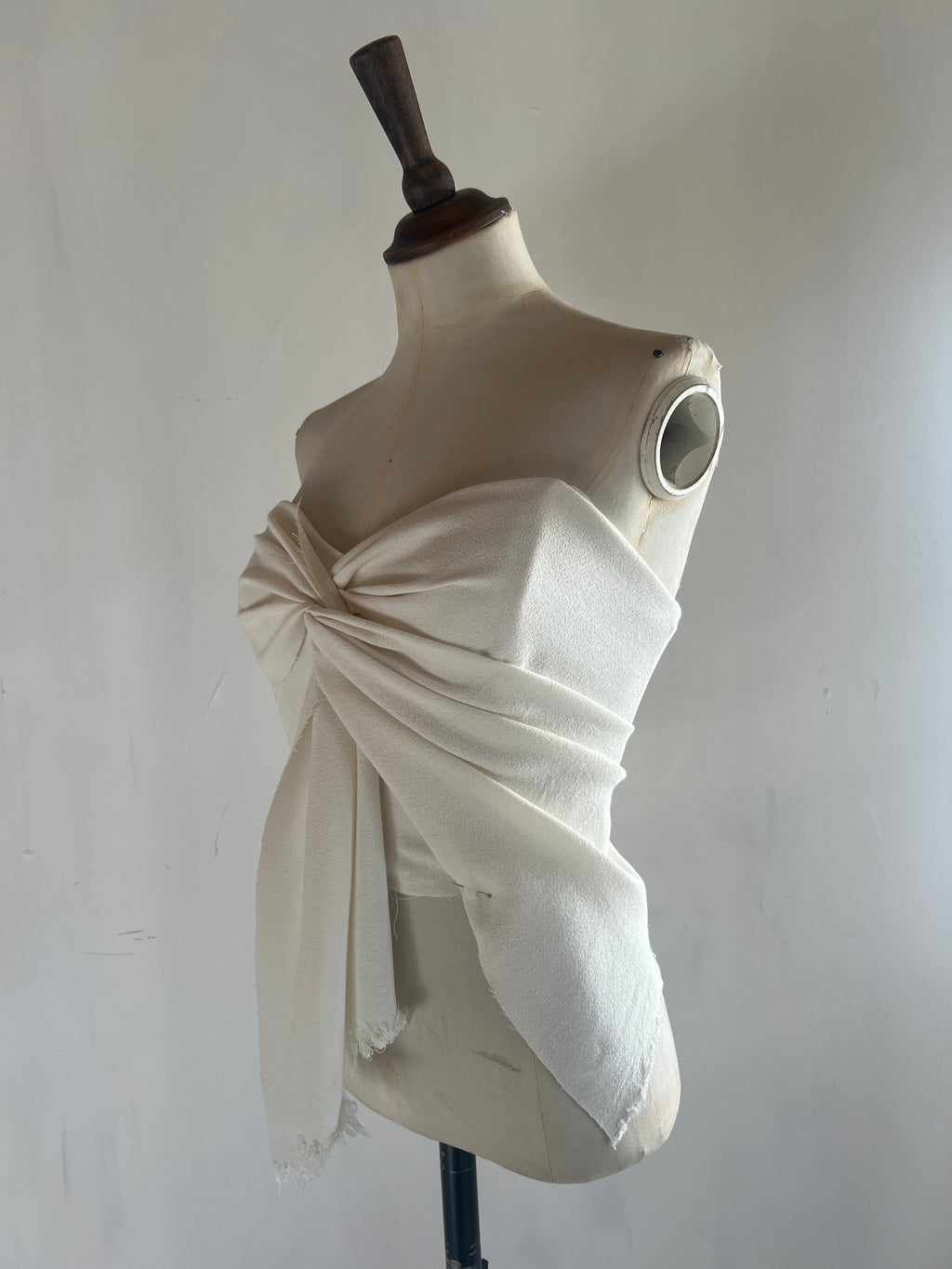 Draping foundation strapless bodice pattern Alexandra king 