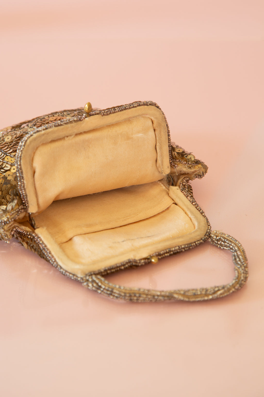 Vintage 1920s Antique Gold Sequin Purse