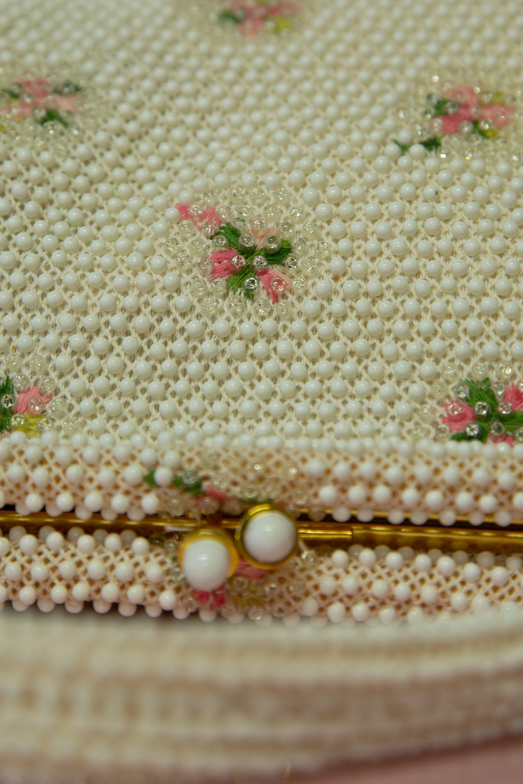 Vintage 1950s Ivory Floral Beaded Corde Bag