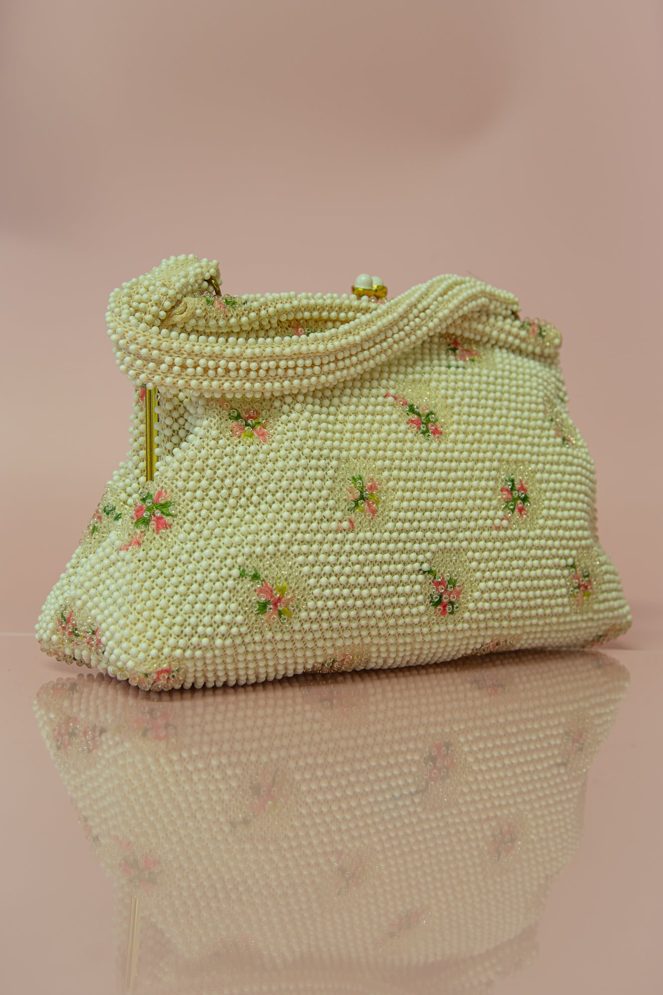 Vintage 1950s Ivory Floral Beaded Corde Bag