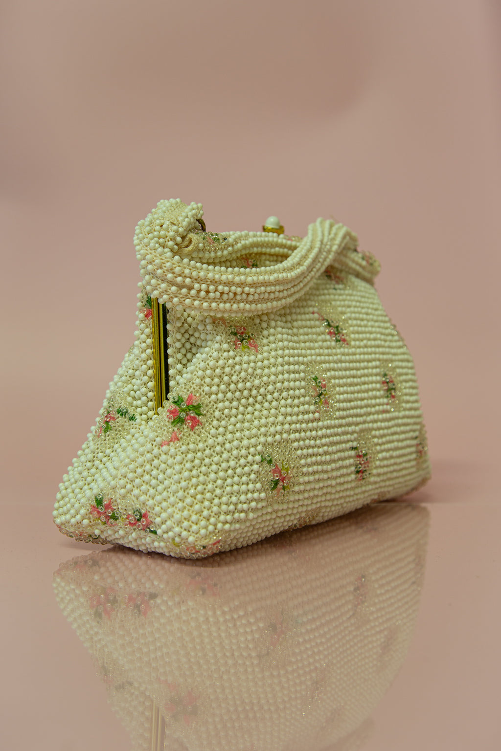 Vintage 1950s Ivory Floral Beaded Corde Bag
