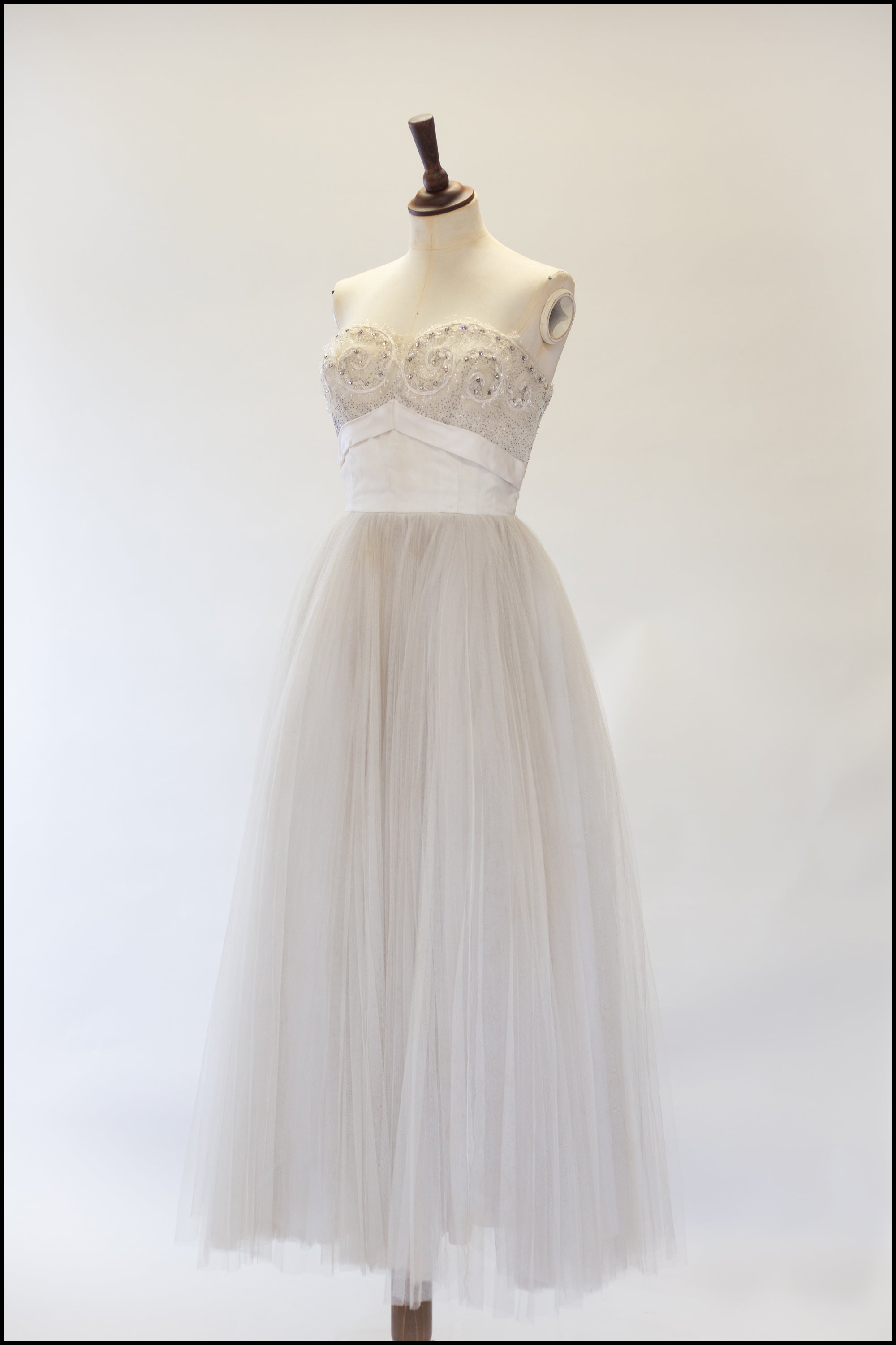 Vintage 1950s Oyster Tulle Beaded Dress