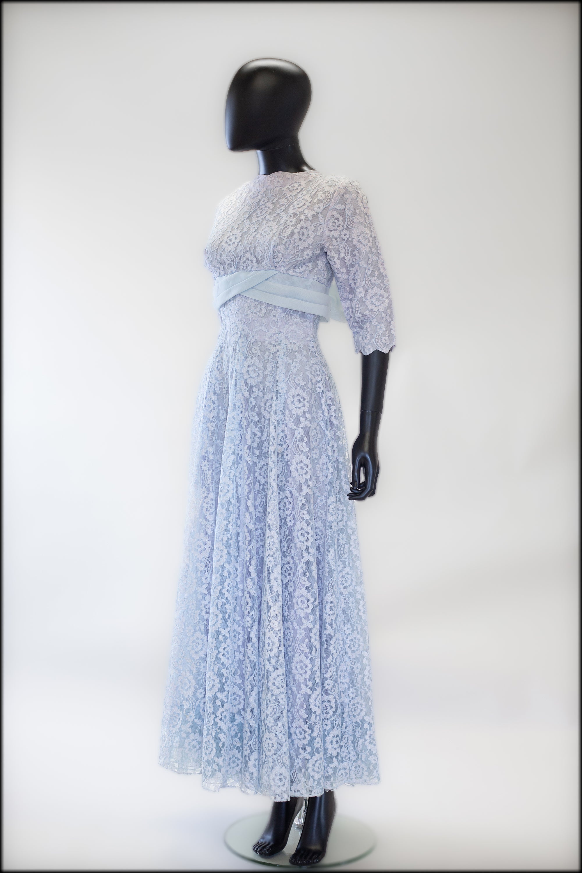 VINTAGE DRESSES ALEXANDRA-KING VINTAGE DRESSES ALEXANDRA-KING