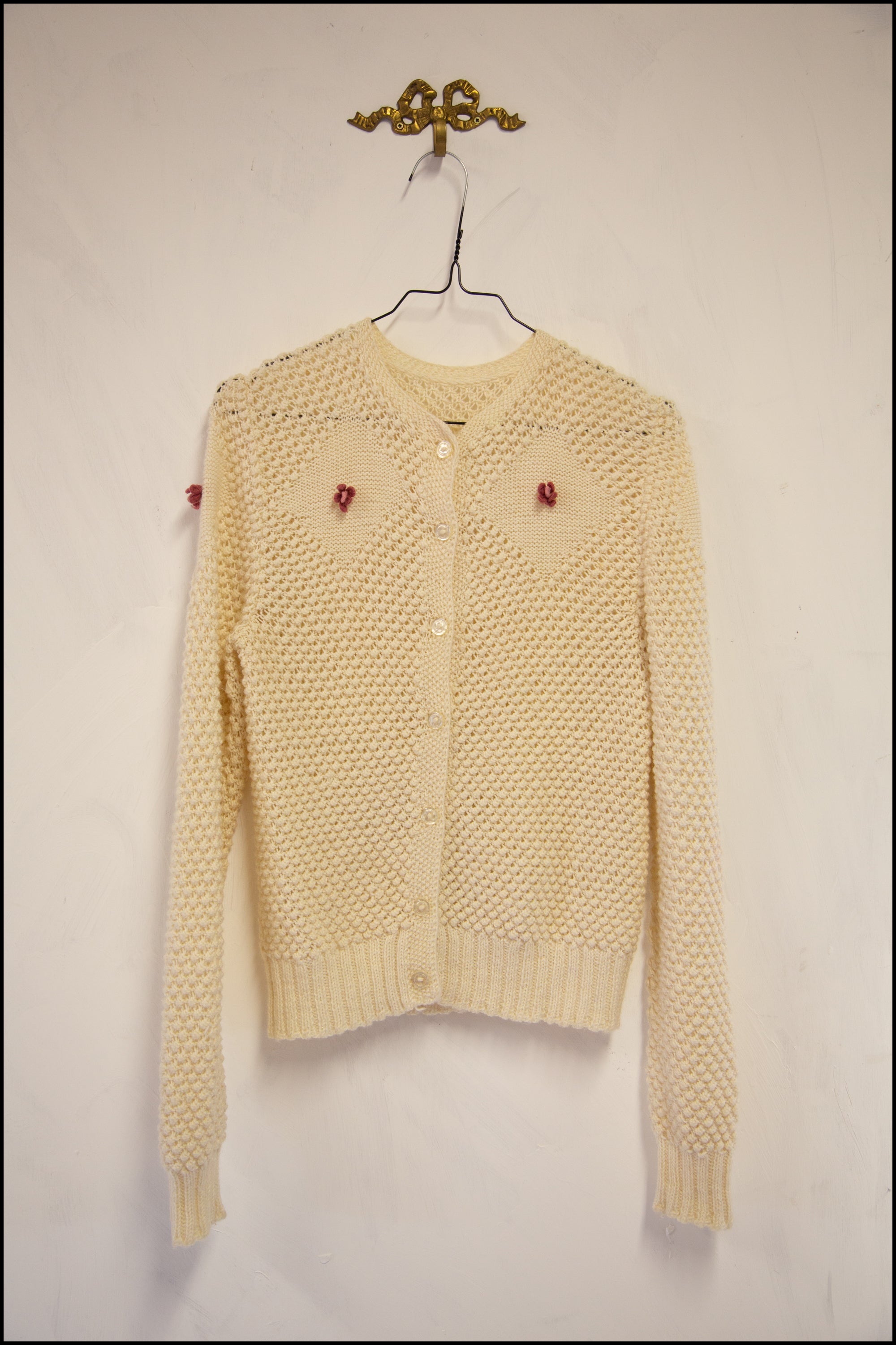 Vintage 1970s Cream Hand Knit Wool Rose Cardigan