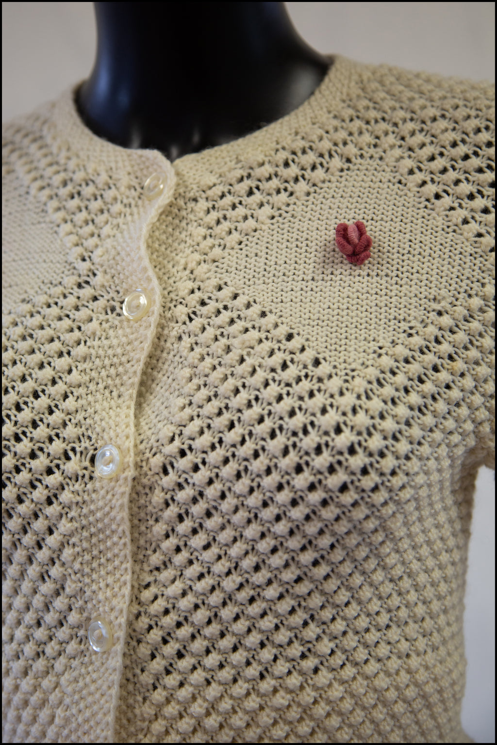 Vintage 1970s Cream Hand Knit Wool Rose Cardigan