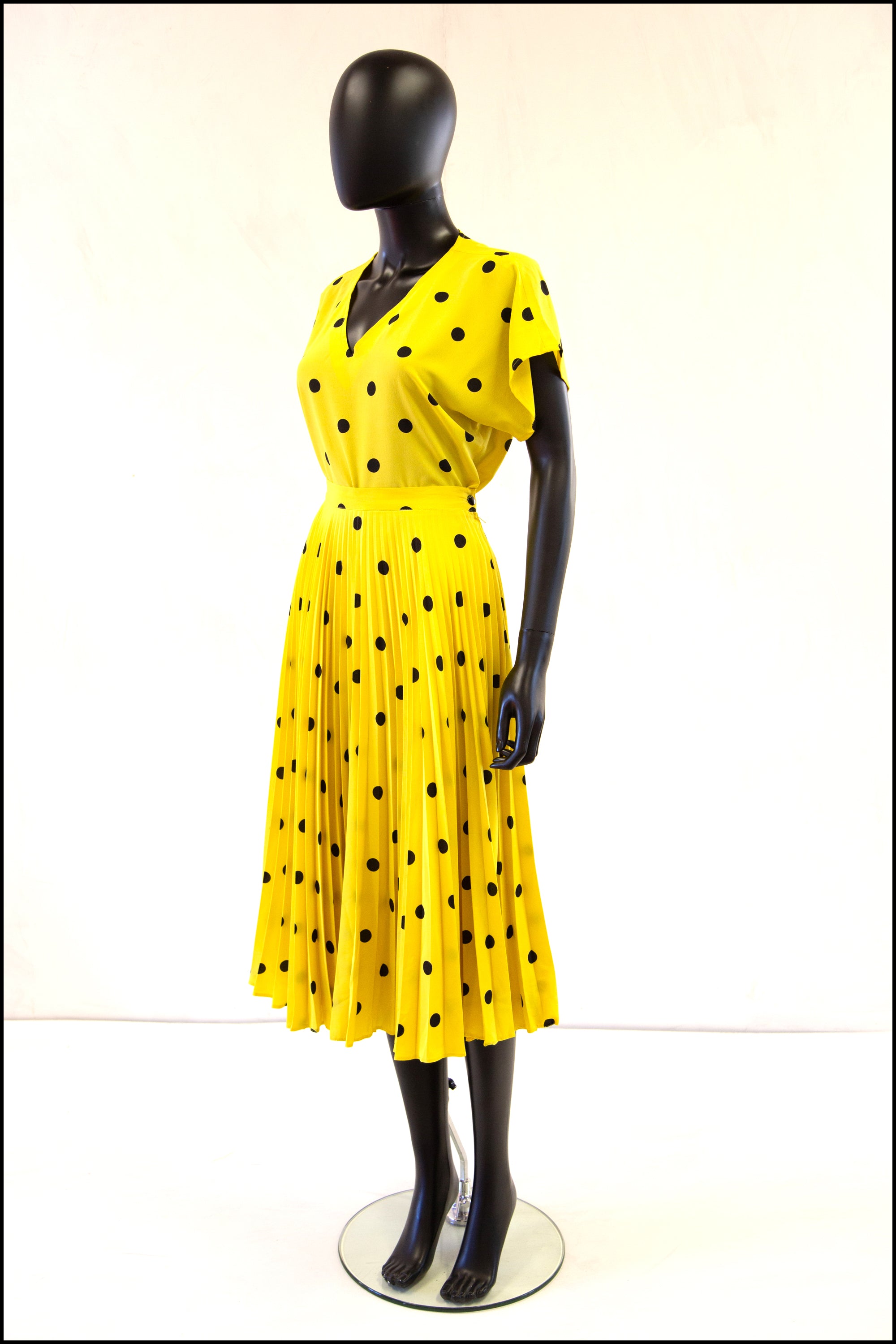 Vintage 1980s Yellow Polka Dot Pleated Skirt Set