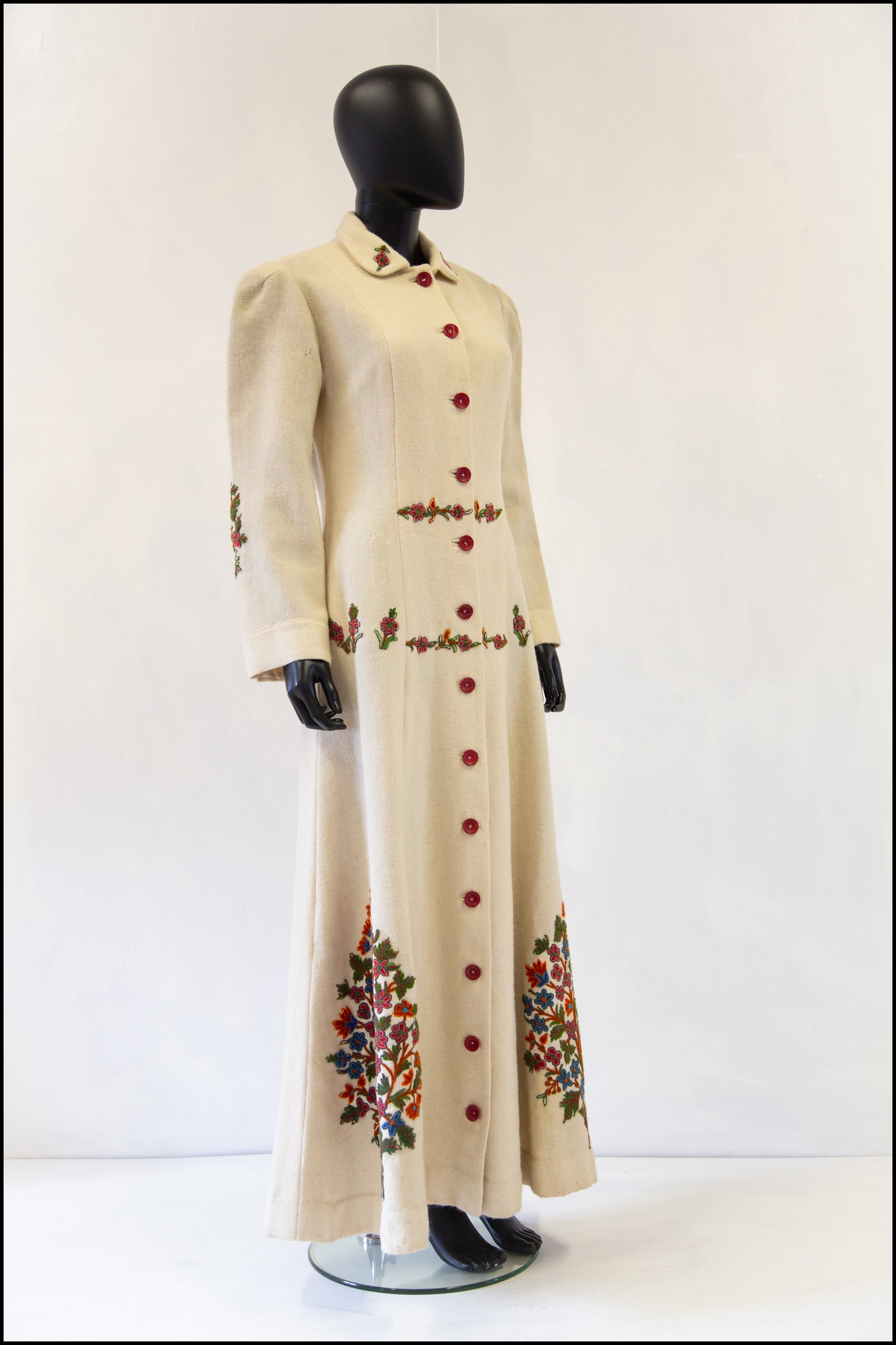 Vintage 1940s Cream Embroidered Wool Maxi Coat