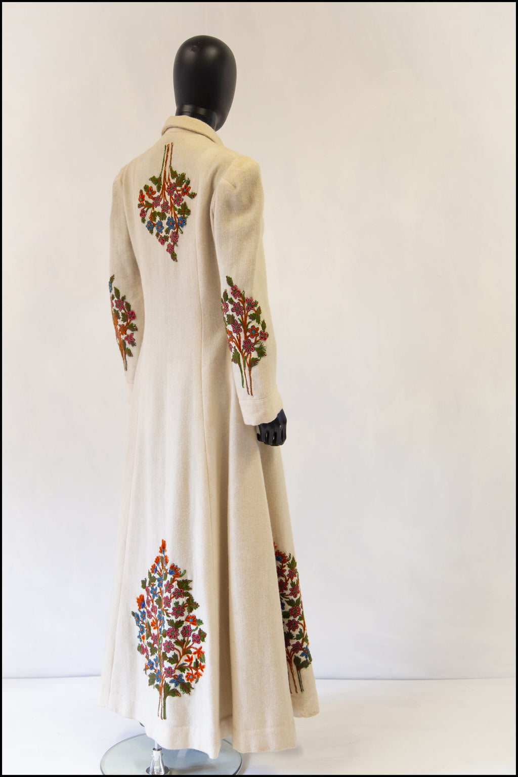 Vintage 1940s Cream Embroidered Wool Maxi Coat