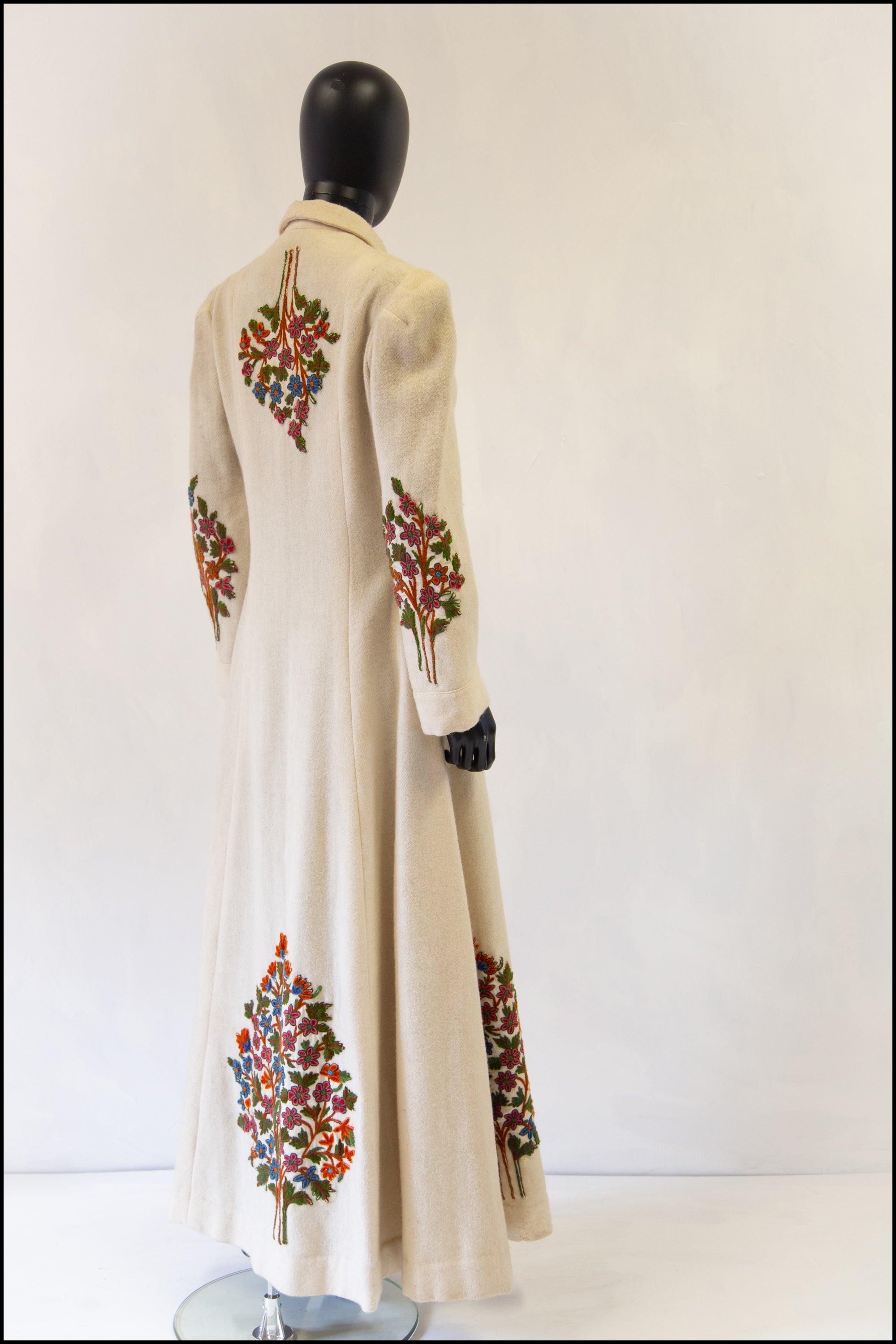 Vintage 1940s Cream Embroidered Wool Maxi Coat