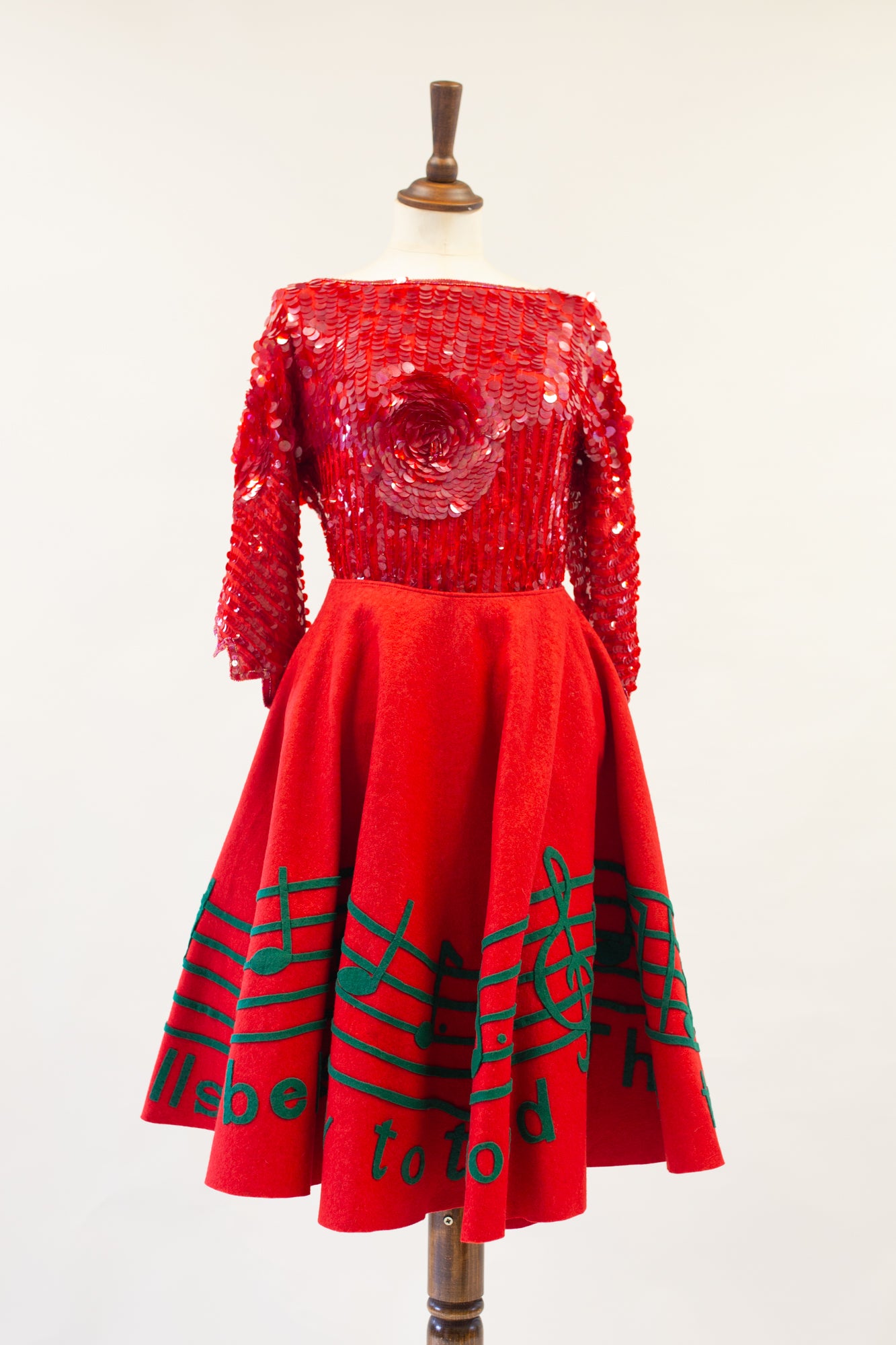 Vintage 1950s Red Wool Festive Musical Skirt