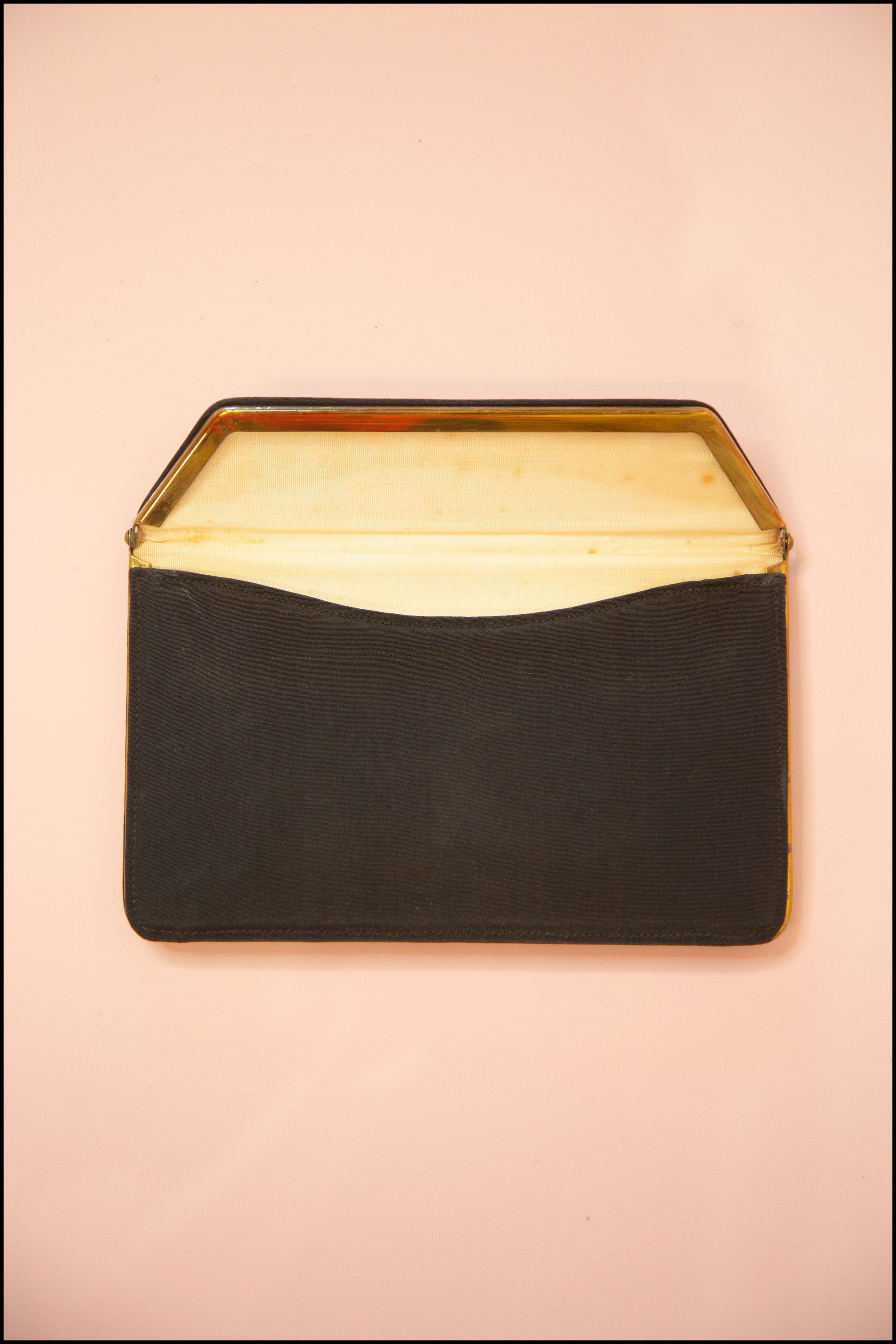 Vintage 1940s Black Velvet Folding Purse – ALEXANDRAKING