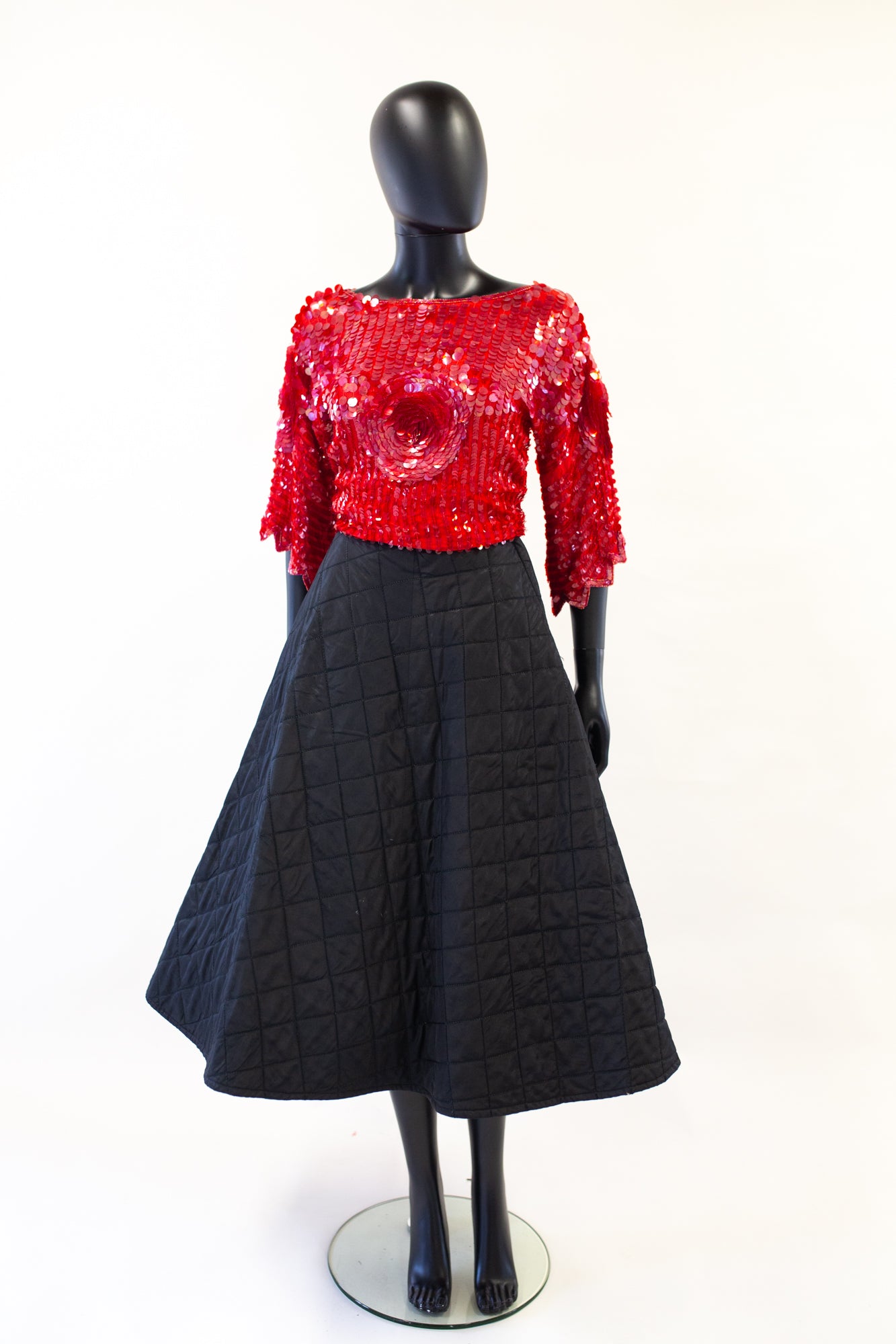 vintage 1950s black quilted midi skirt