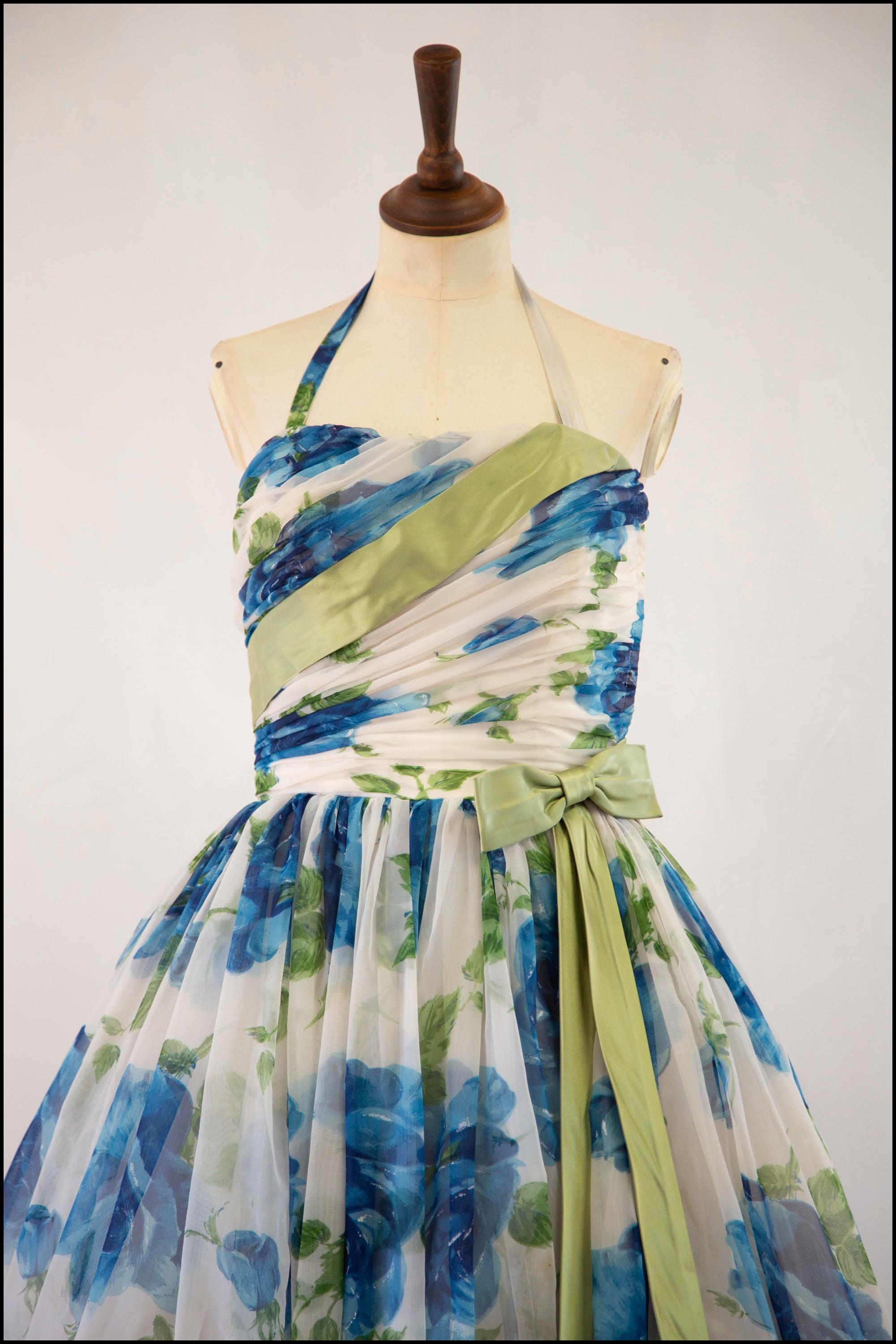 Vintage 1950s Blue Rose Ballgown Dress