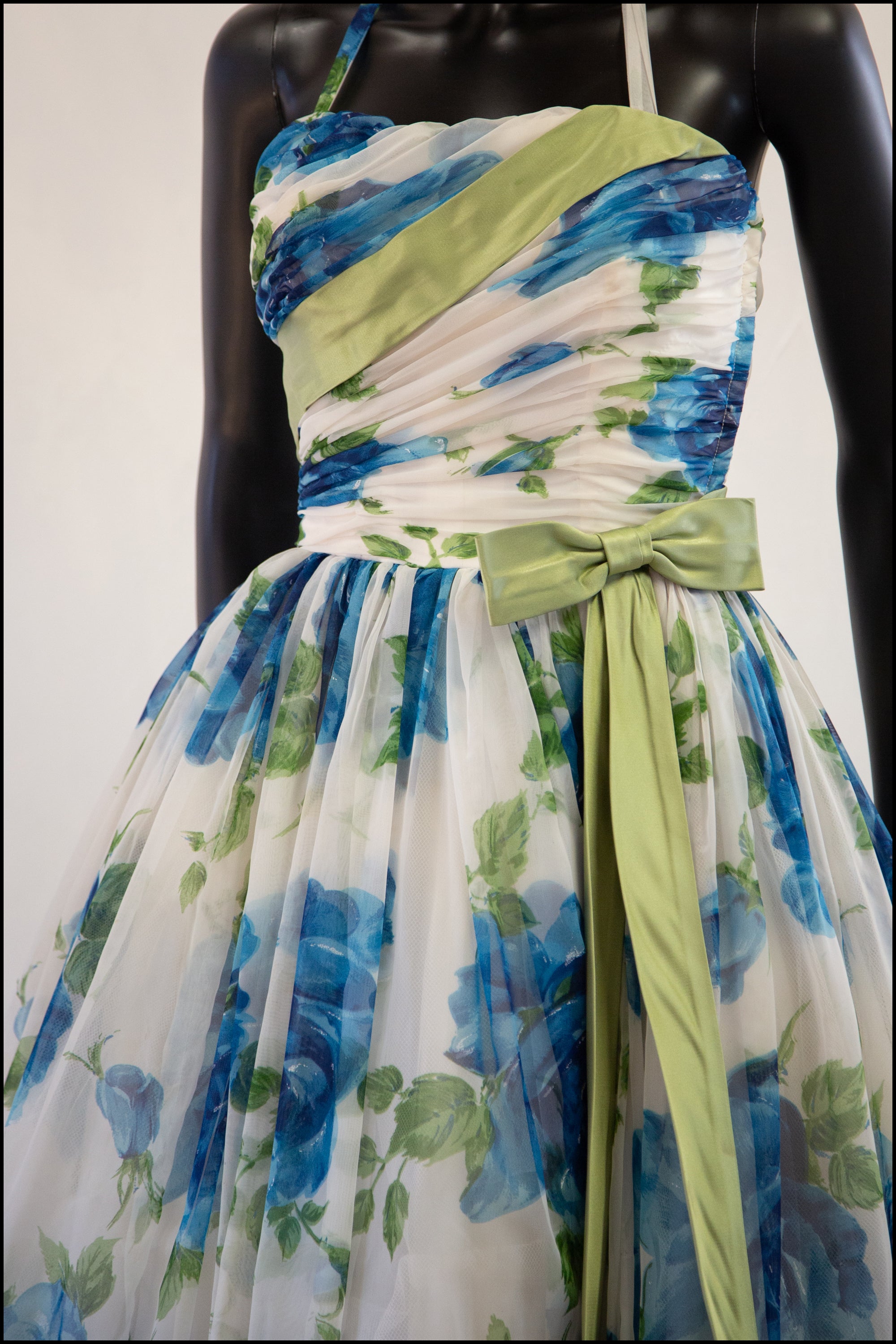 Vintage 1950s Blue Rose Ballgown Dress