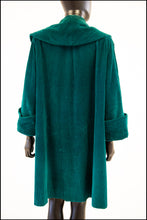 Vintage 1960s Green Jumbo Cord Swing Coat