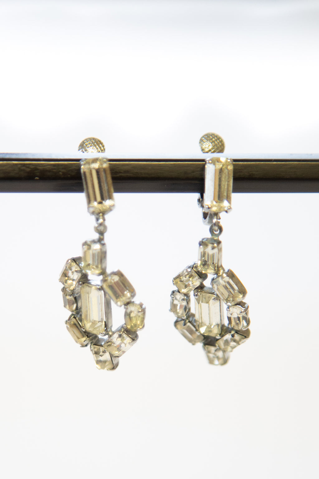Vintage 1960s Crystal Drop Earrings