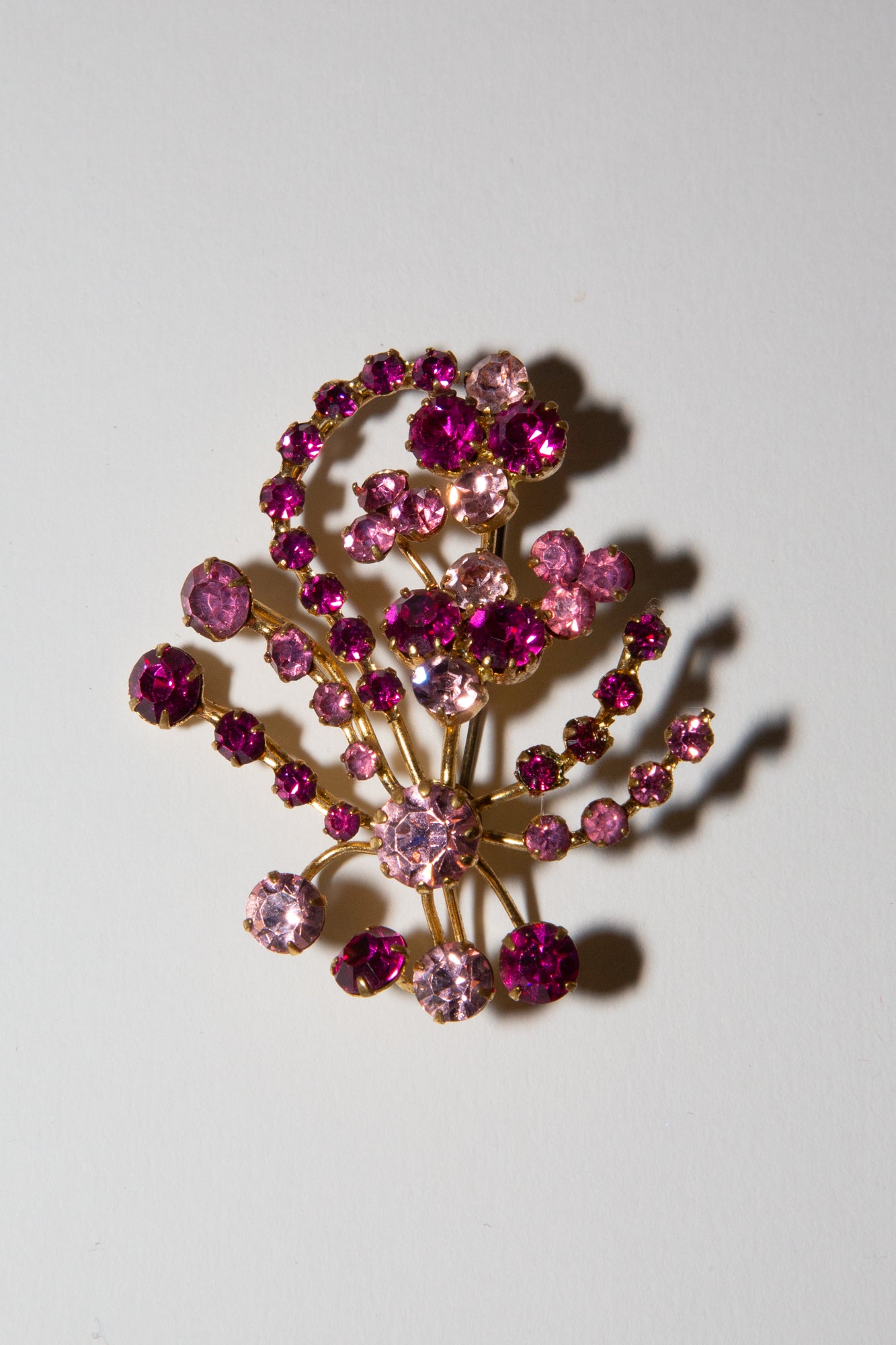 vintage pink crystal brooch 1950s costume jewellery alexandra king