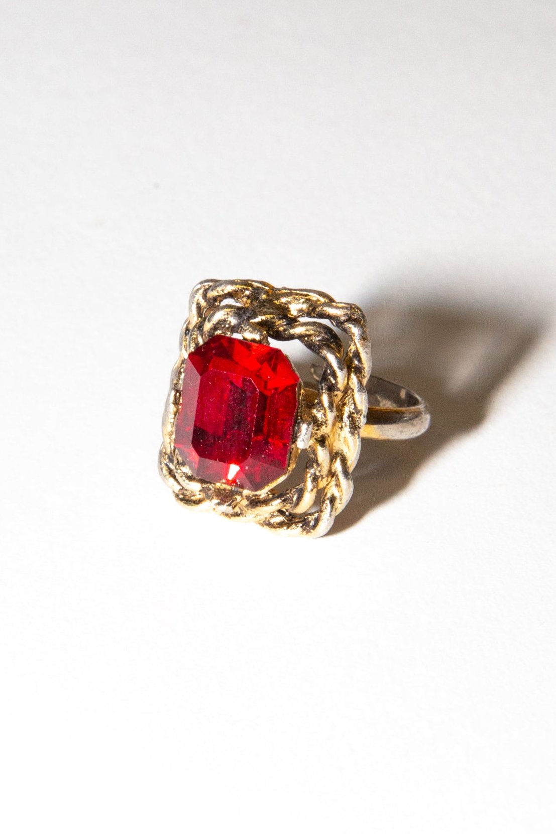 vintage cocktail ring costume jewellery Alexandra King