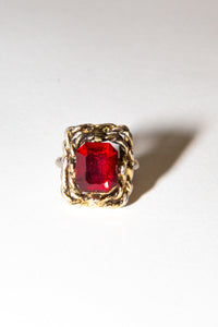 Vintage 1970s Red Crystal Cocktail Ring