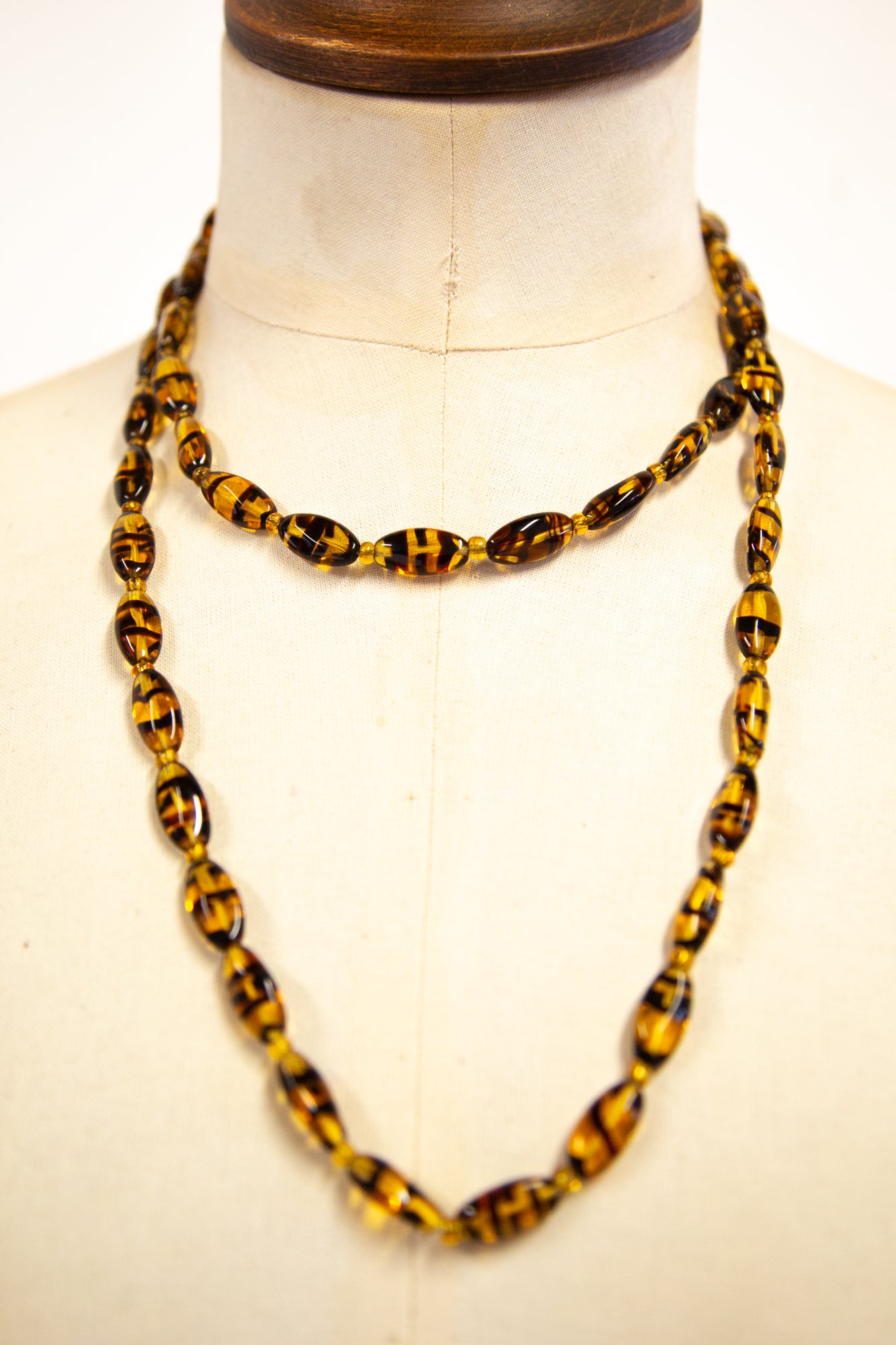Vintage 1970s Tortoiseshell Glass Necklace and Bracelet