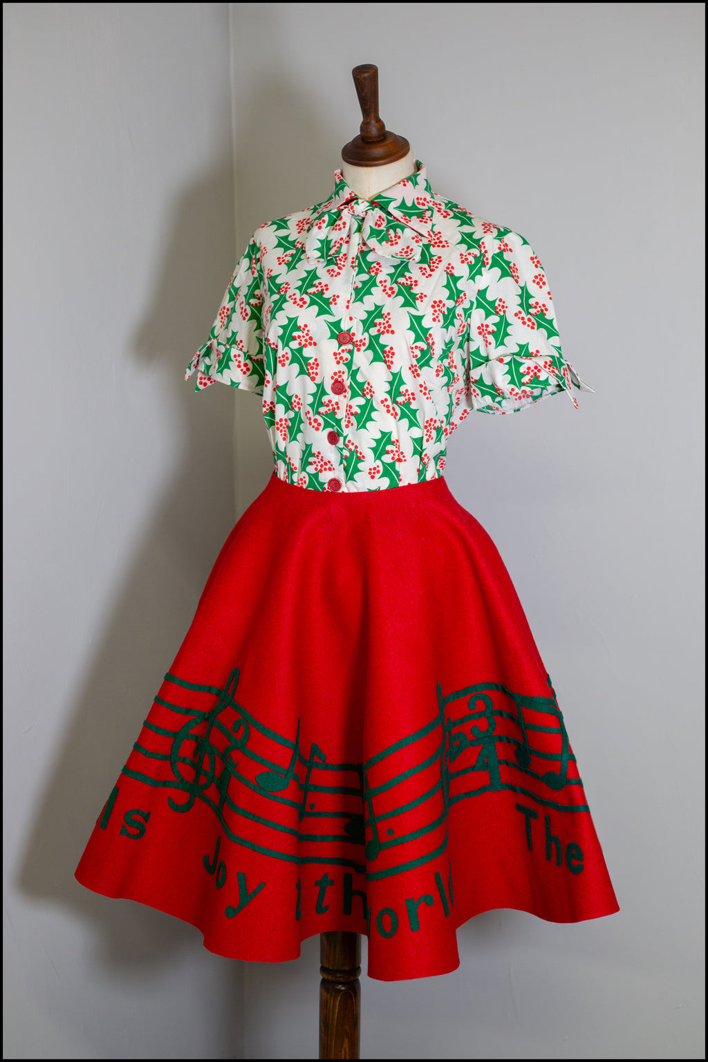 Vintage 1950s Red Wool Festive Musical Skirt