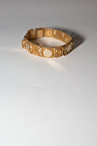 Vintage 1960s Gold Tone Sweetheart Bracelet