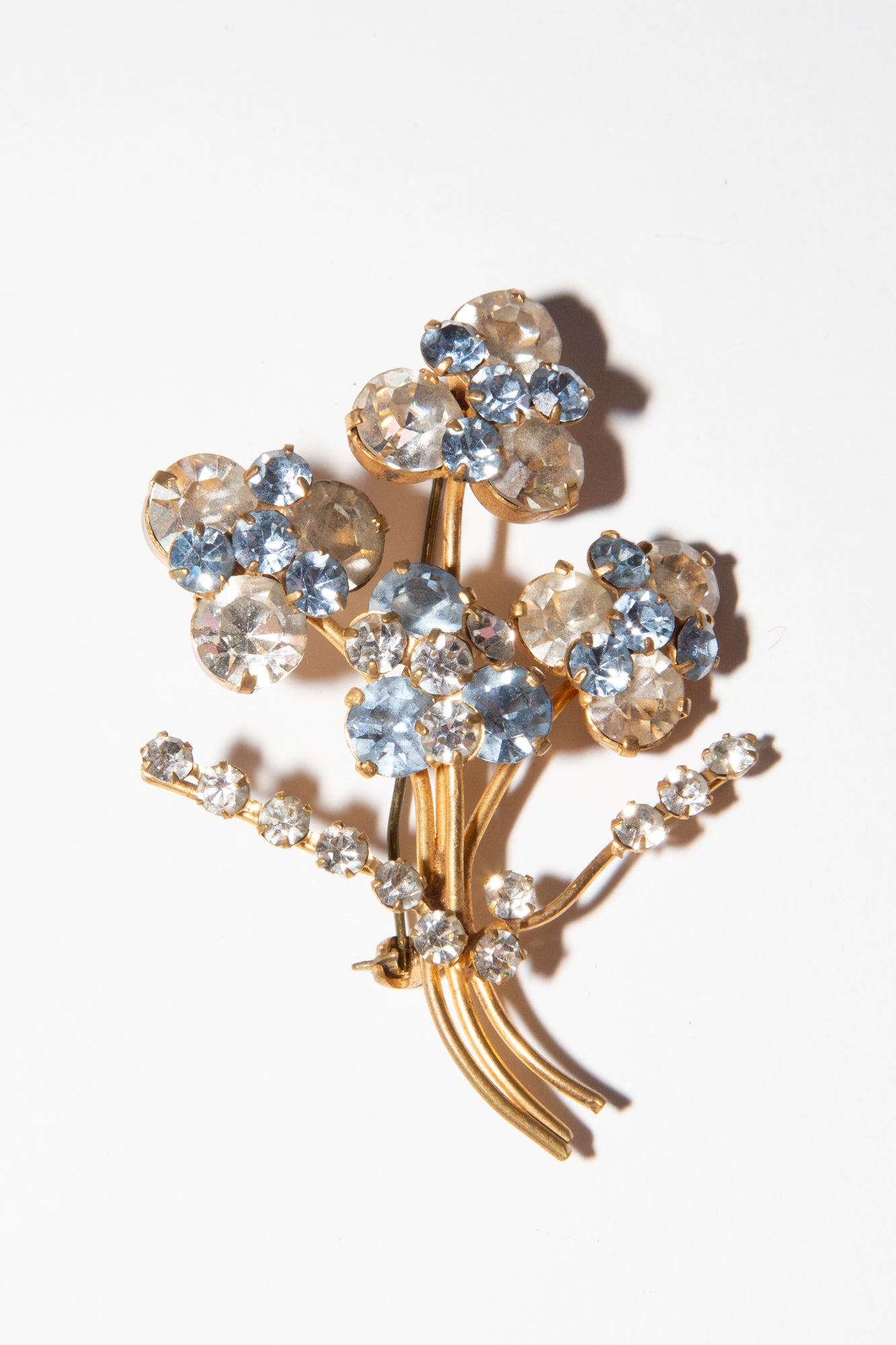 Vintage 1950s Pale Blue Crystal Flower Brooch