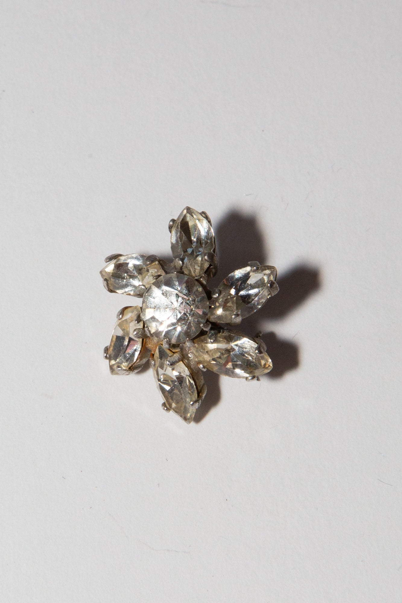 Vintage 1940s Small Rhinestone Pin Brooch