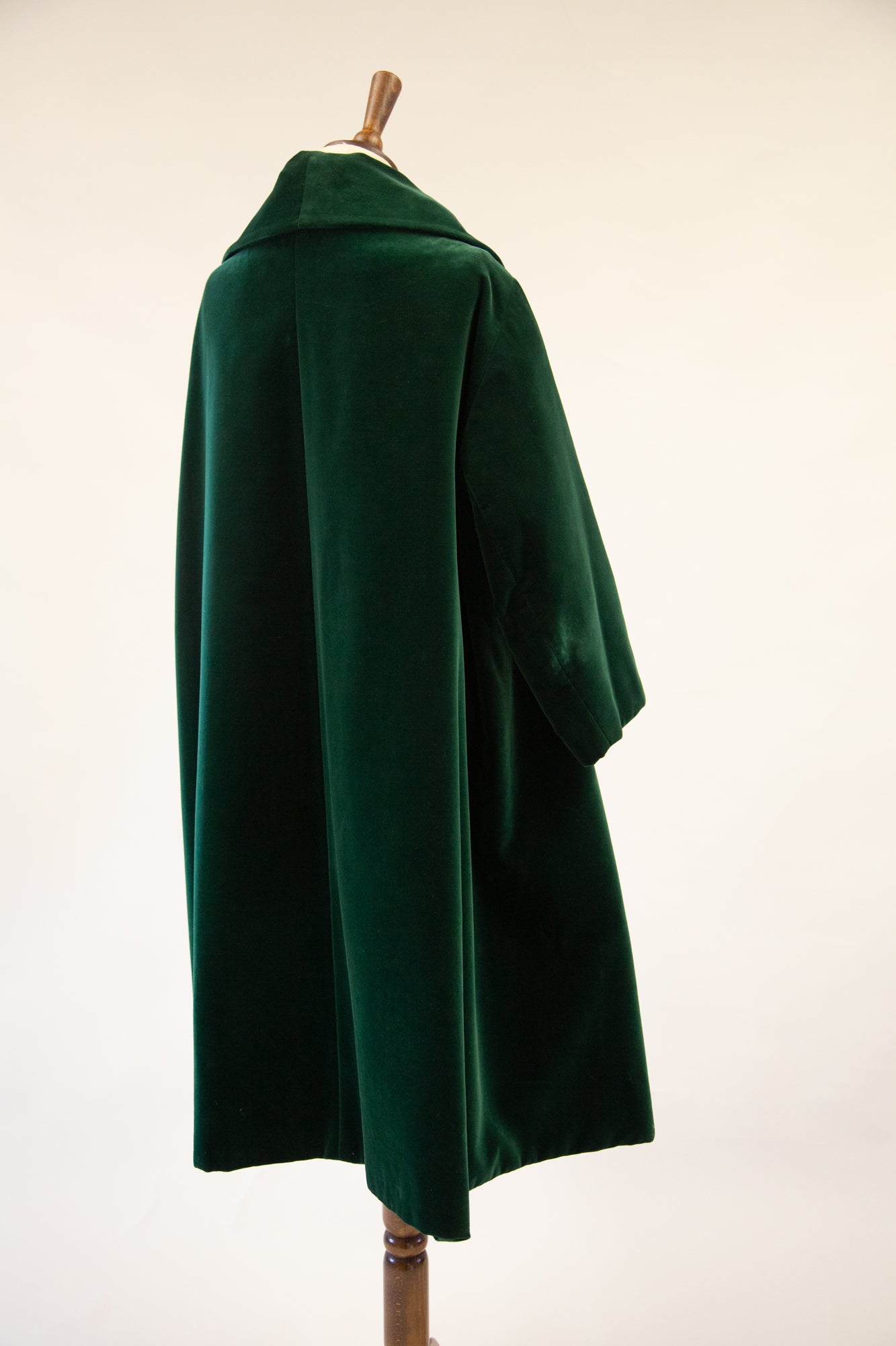 Vintage 1950s Dark Green Velvet Swing Coat