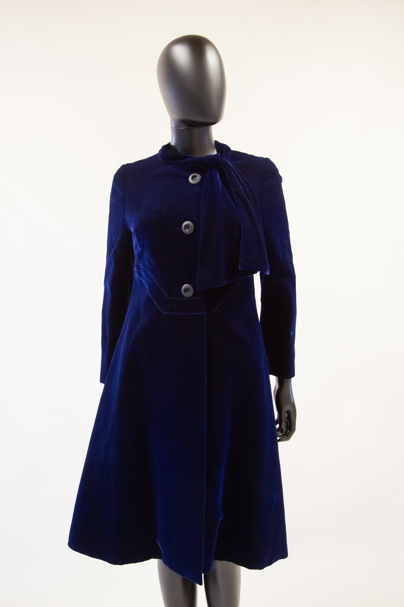 vintage 1960s hardy amies silk velvet coat