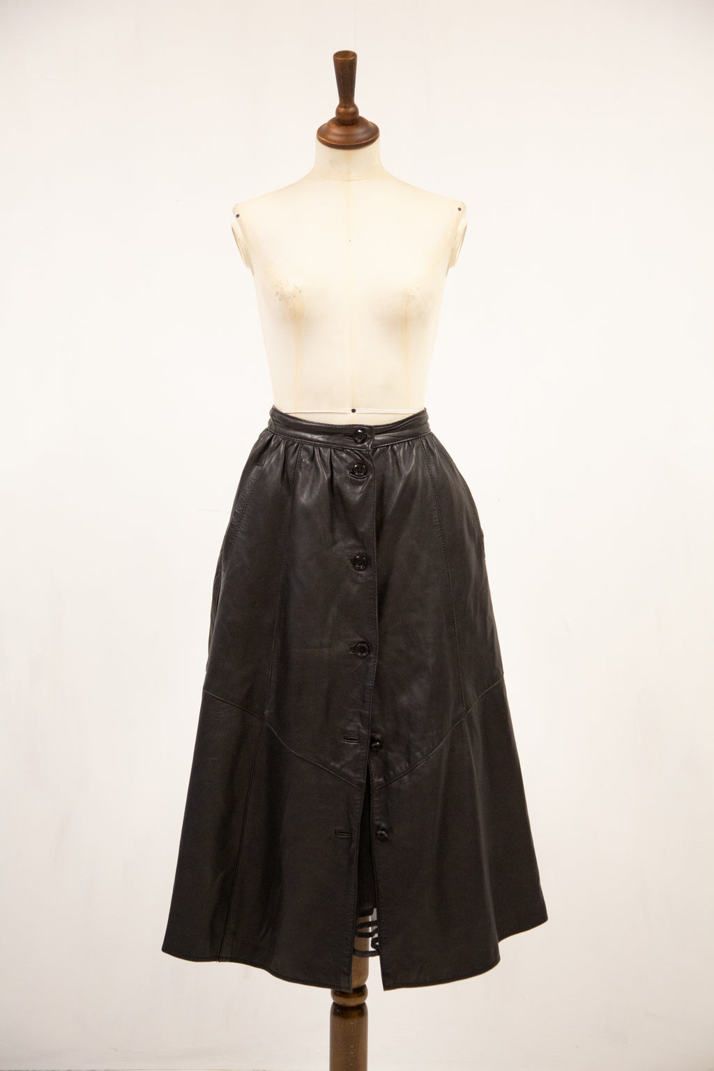vintage black leather full midi skirt 