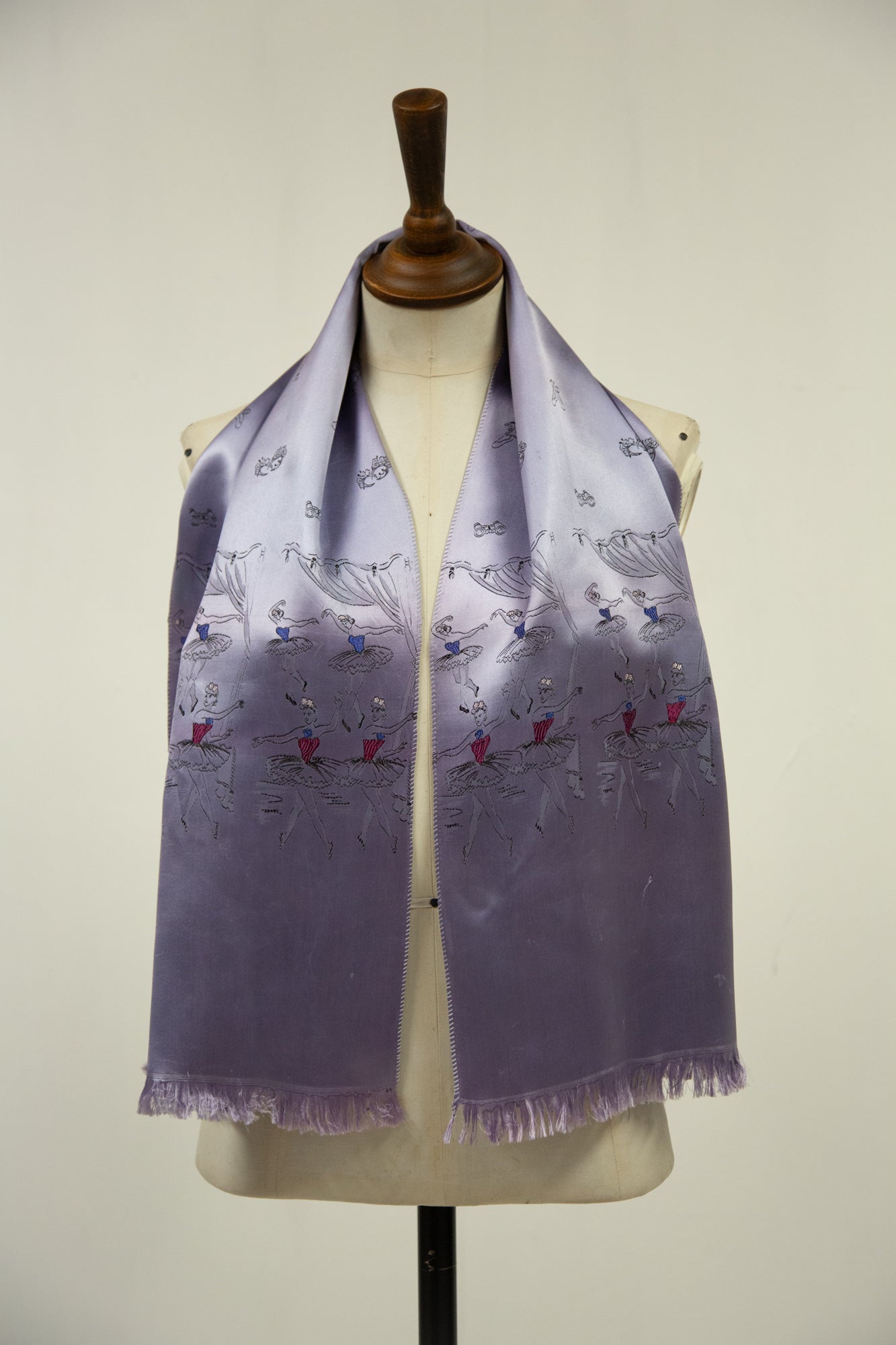 Vintage 1950s Lilac Silk Ballet Scarf