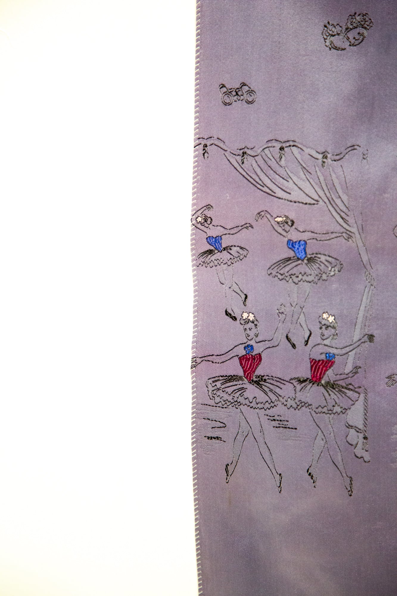 Vintage 1950s Lilac Silk Ballet Scarf