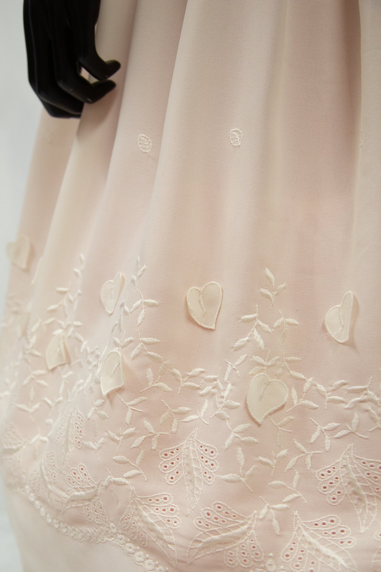 Vintage 1970s Cream Embroidered Blouse and Skirt Set