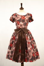 vintage 1950s brown floral poppy print full skirt dress Alexandra King 