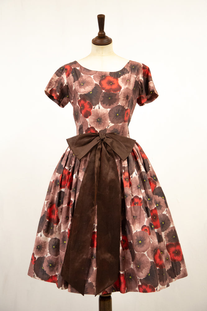 vintage 1950s brown floral poppy print full skirt dress Alexandra King 