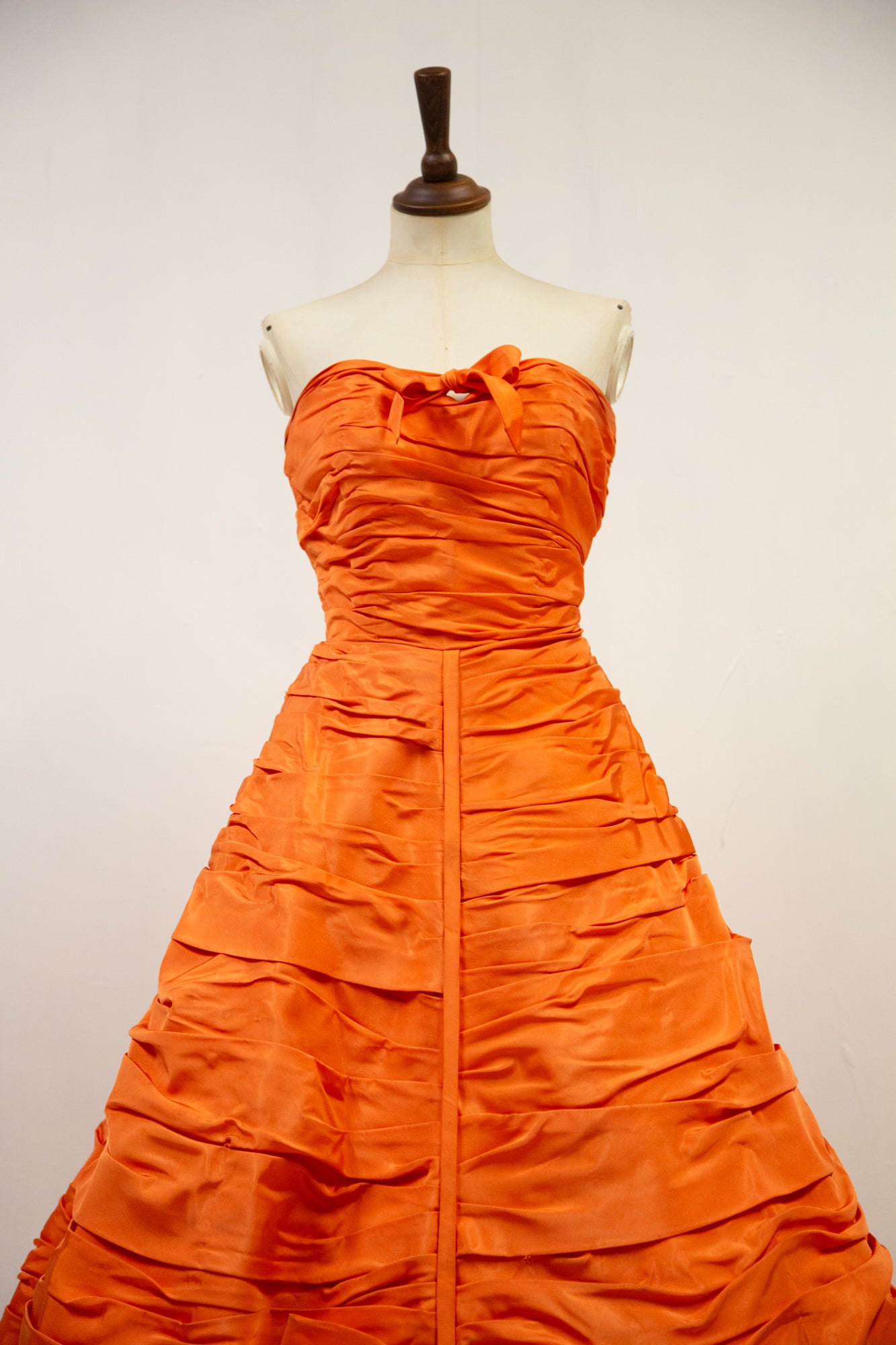strapless open back dress Vintage 1950s Orange Taffeta Cocktail Dress – ALEXANDRA-KING