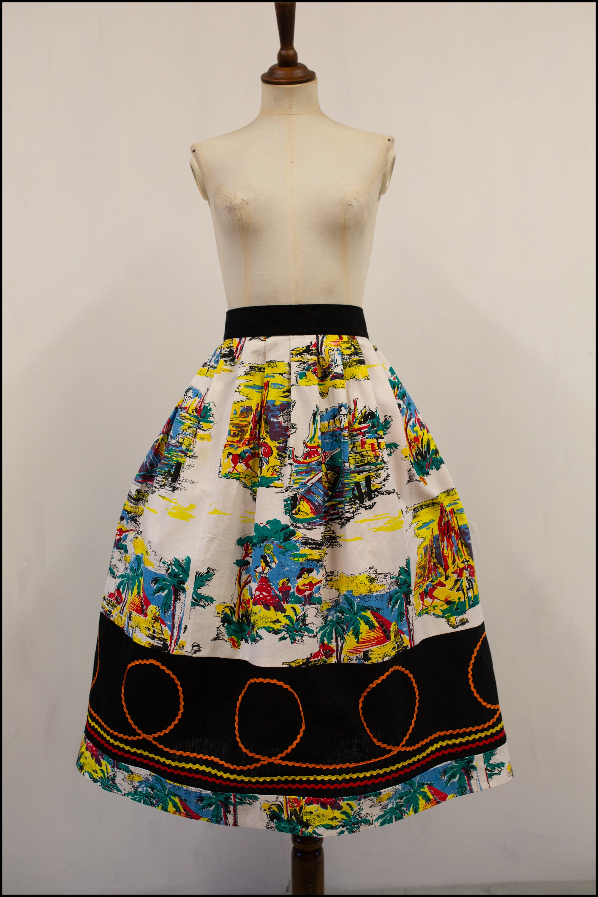 Vintage 1950s World Travel Print Midi Skirt
