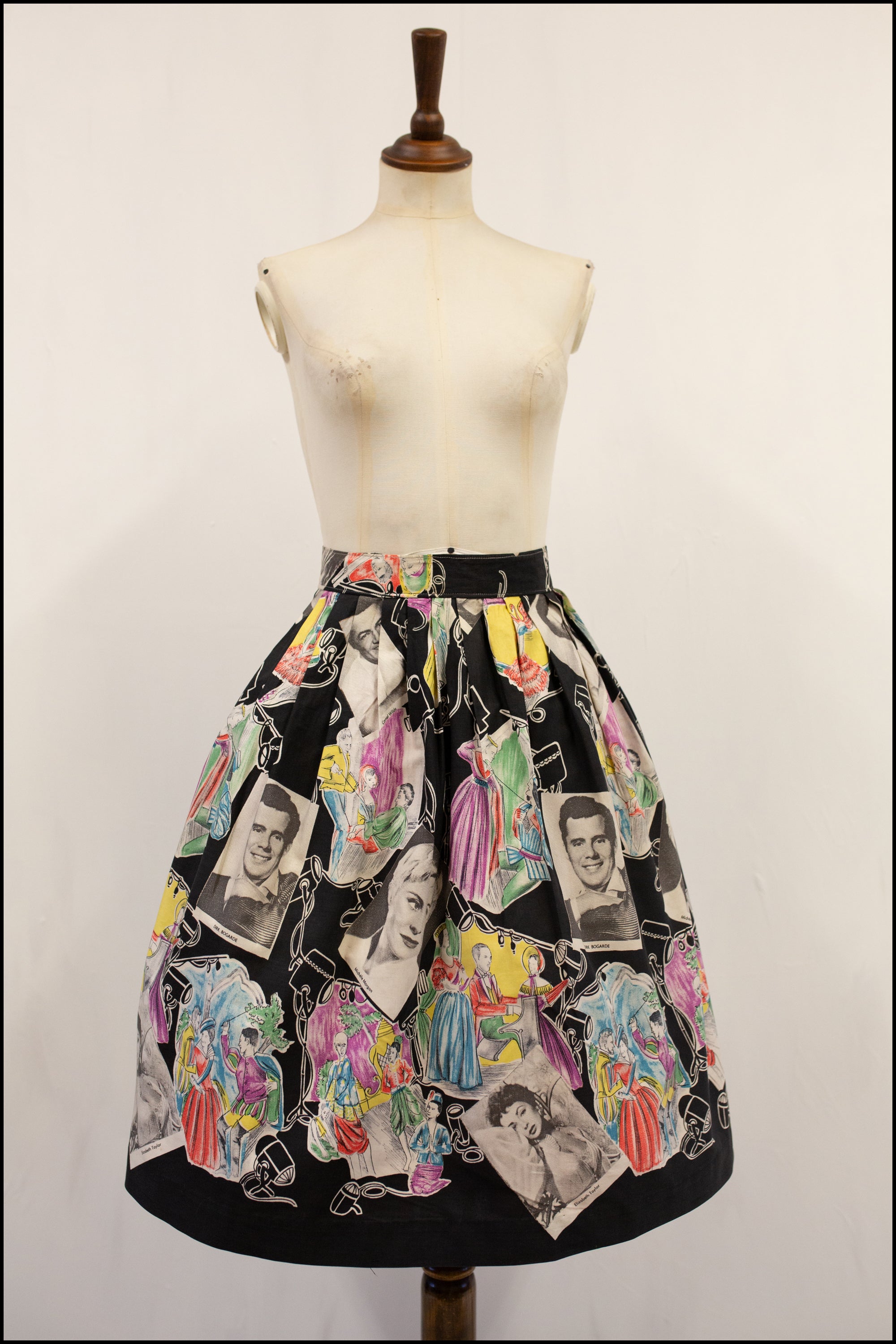 Vintage 1950s Black Hollywood Stars Print Skirt