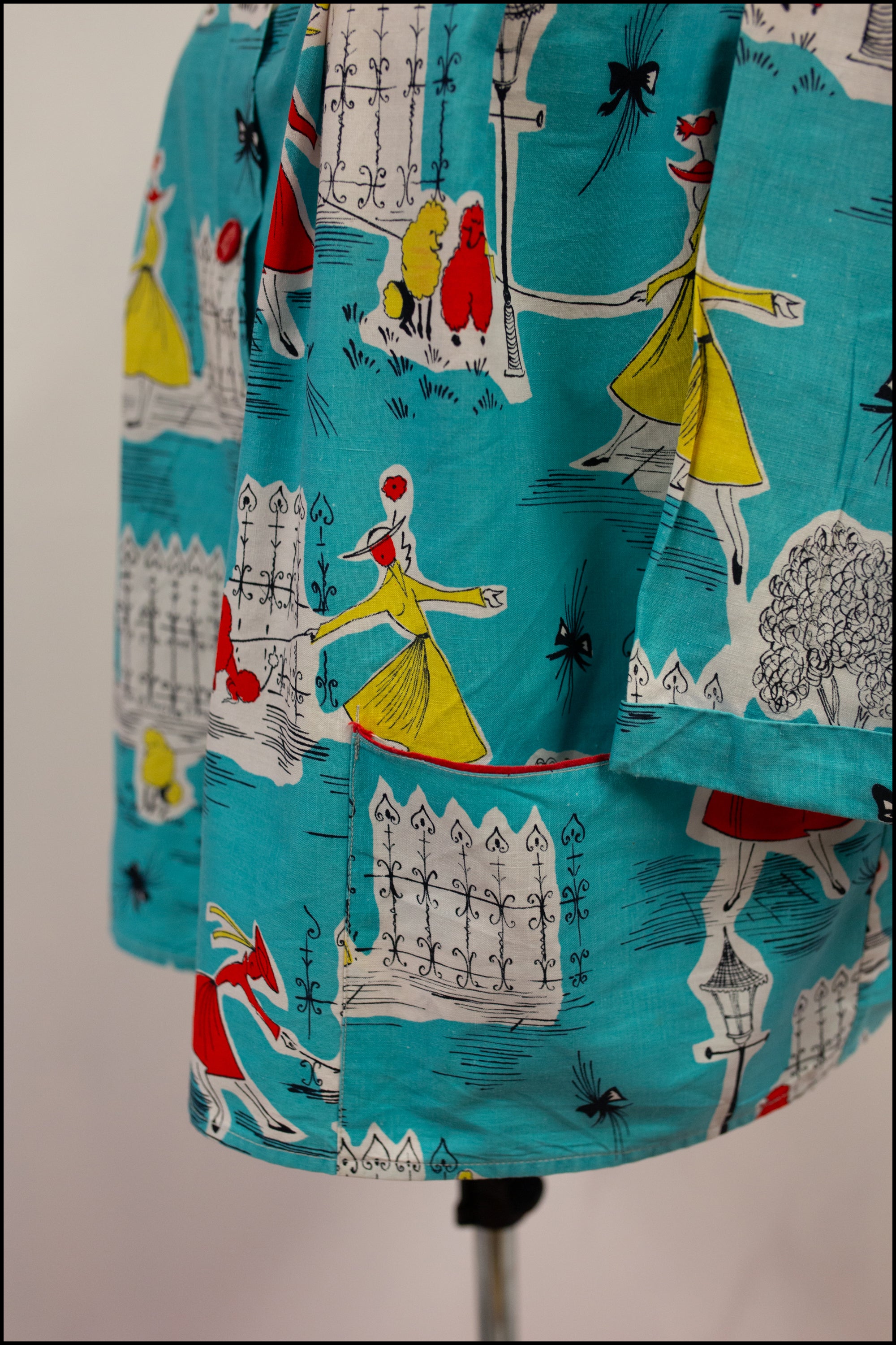 Vintage 1950s Novelty Poodle Print Shirt