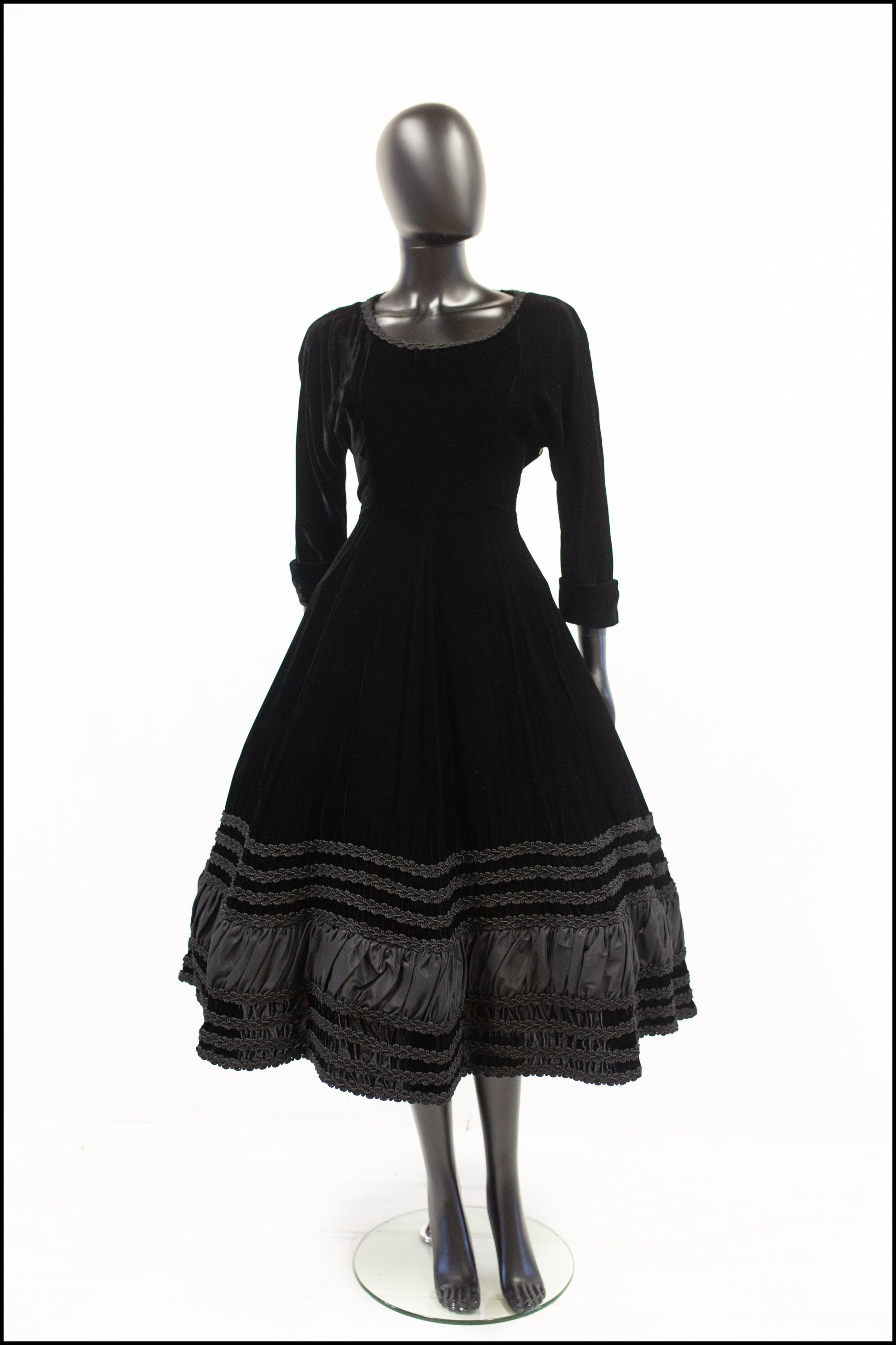 Vintage 1950s Black Velvet Midi Dress ALEXANDRA-KING Vintage 1950s Black Velvet Midi Dress ALEXANDRA-KING