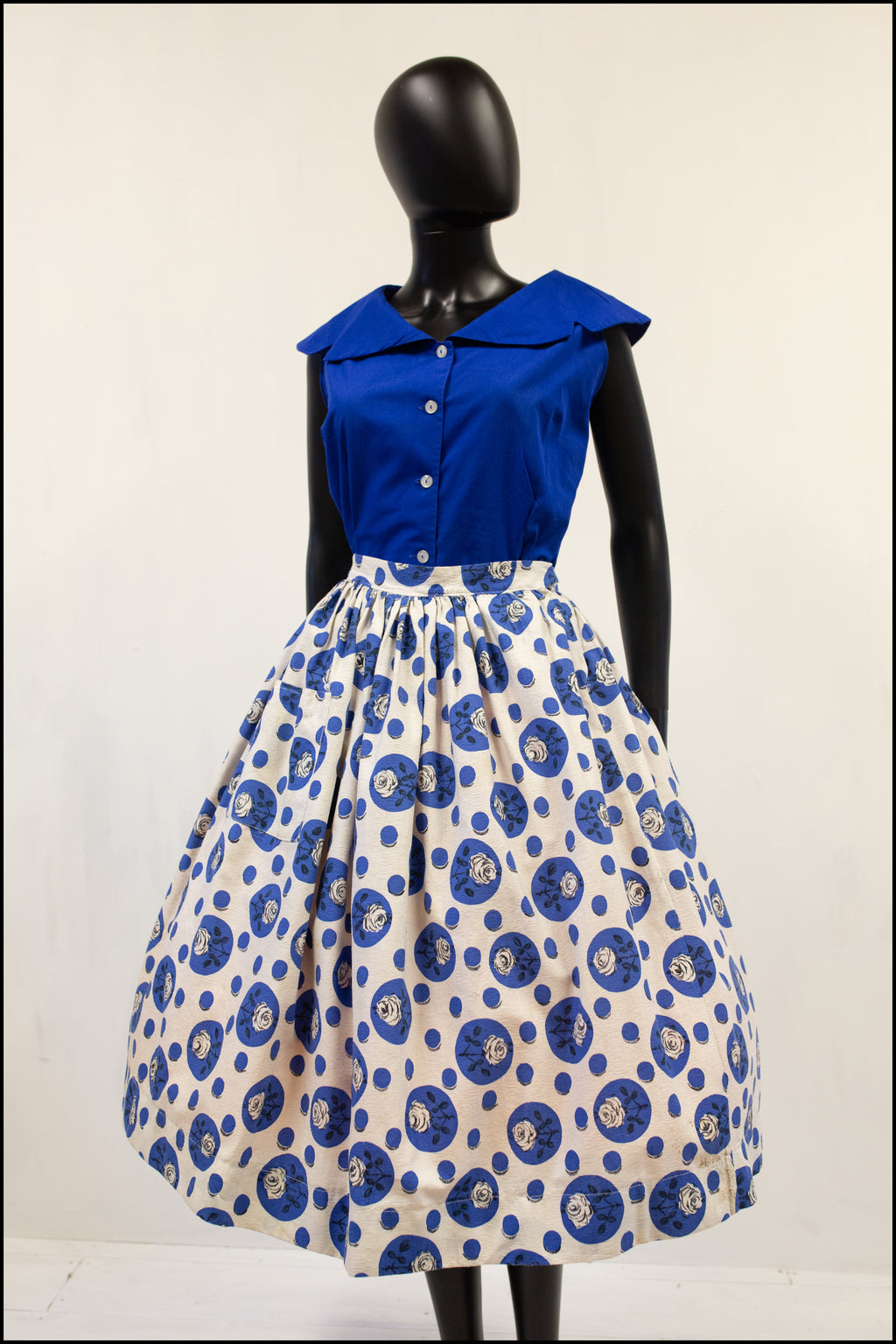 Vintage 1950s Blue 'Polka Dot Rose' Full Skirt