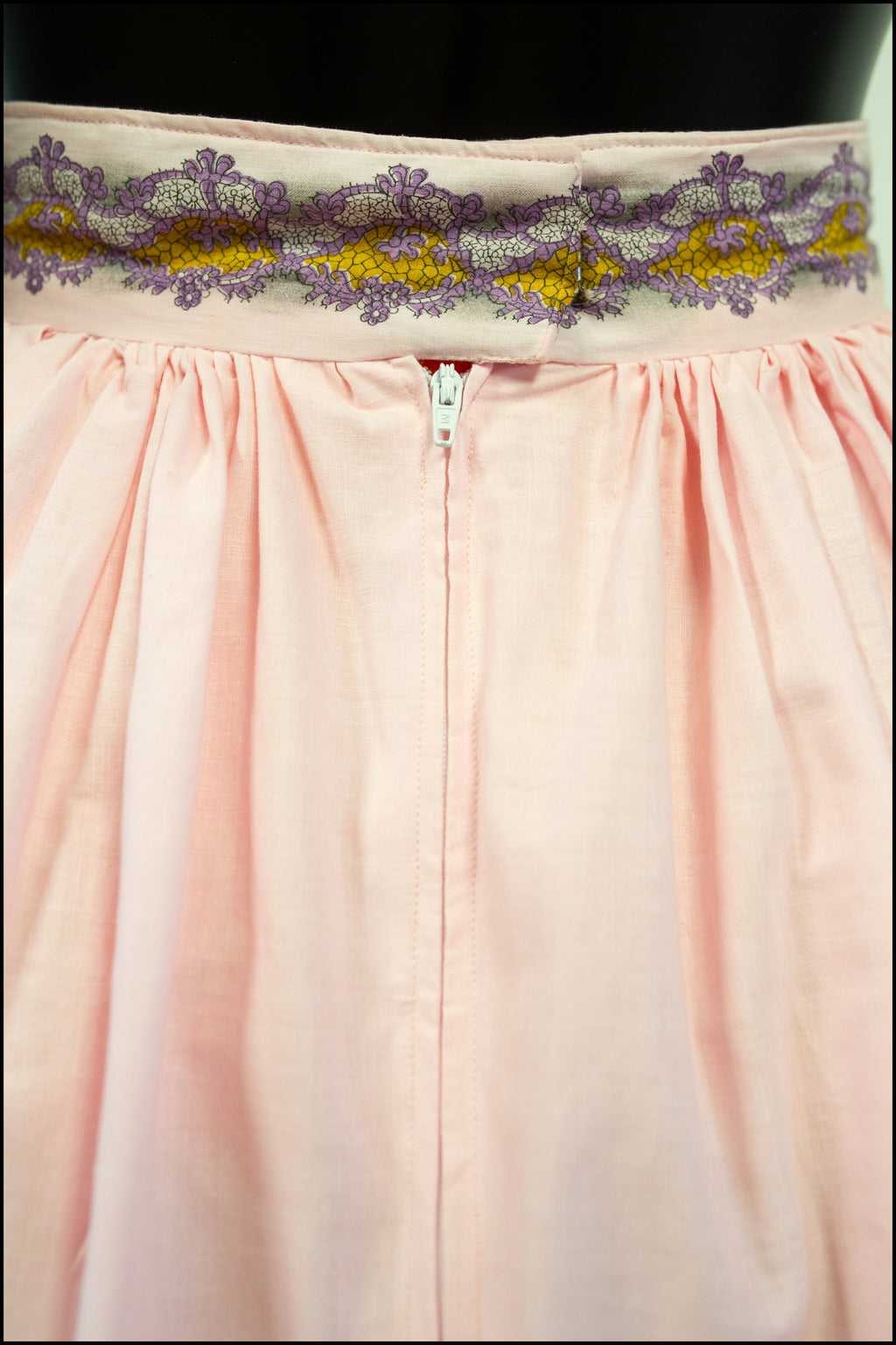 Vintage 1950s Pink 'Opera' John Wolf Print Skirt