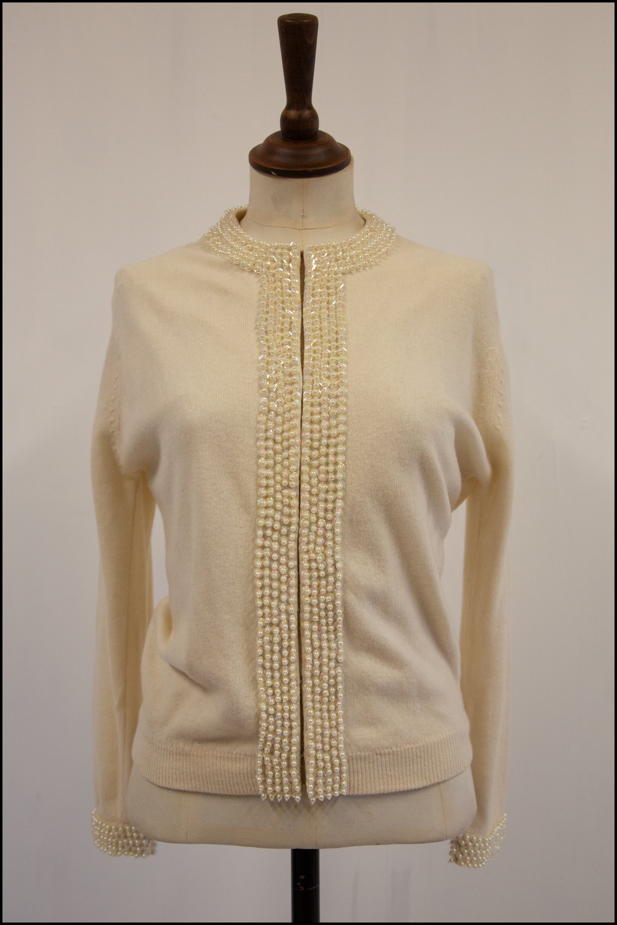 Vintage 1950s Pearl Wool Cardigan