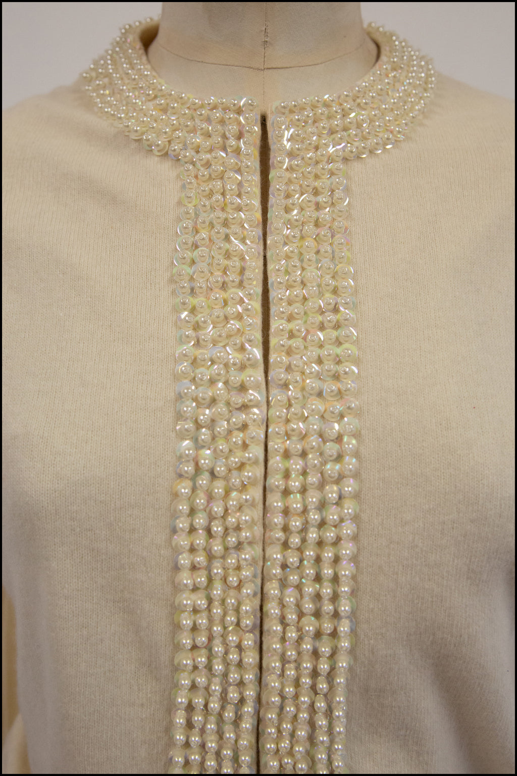 Vintage 1950s Pearl Wool Cardigan